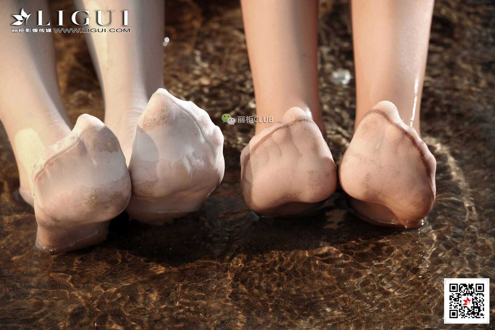 腿模Vicky&amp;amp;桃子《沙滩肉丝》 [丽柜Ligui] 写真集第10张