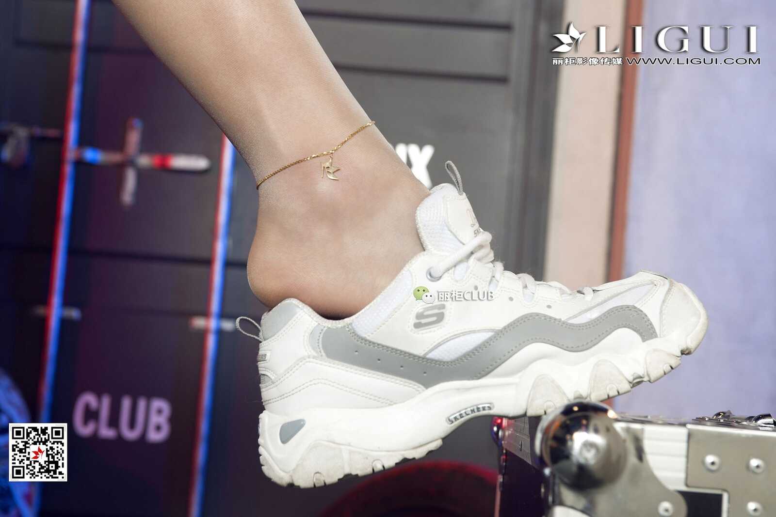 腿模筱筱《运动风丝袜妹子》 [丽柜Ligui] 写真集第6张