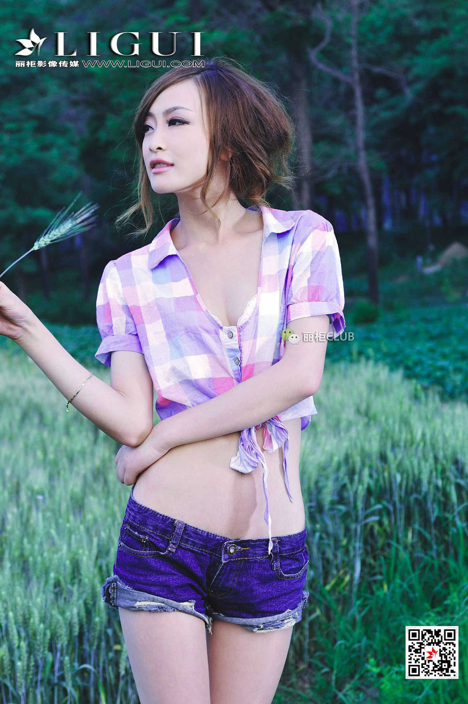 腿模童蕾《麦田美腿》 [丽柜Ligui] 写真集第2张