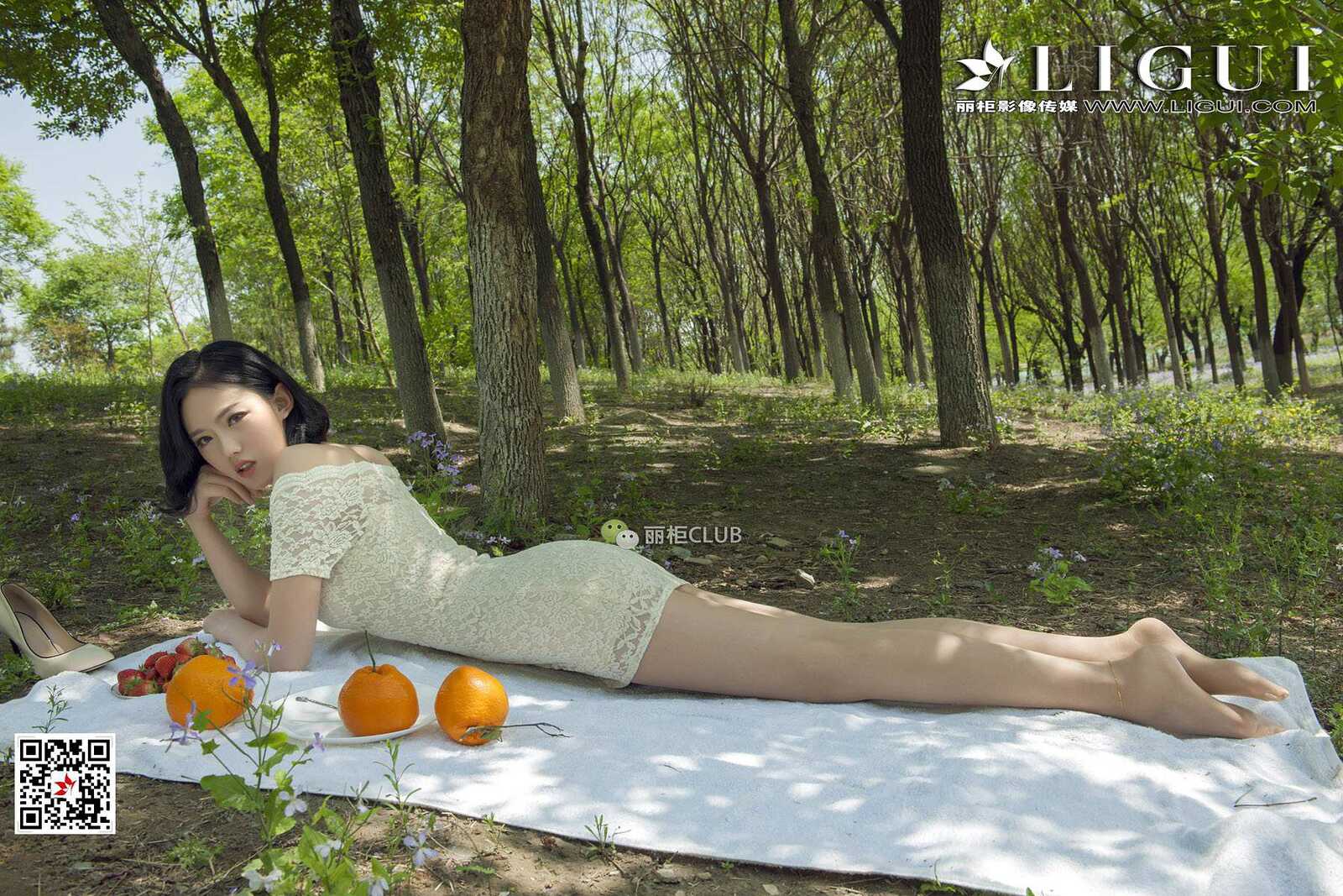 腿模敏儿《水果丝足》 [丽柜LIGUI] 美腿丝足 写真第9张