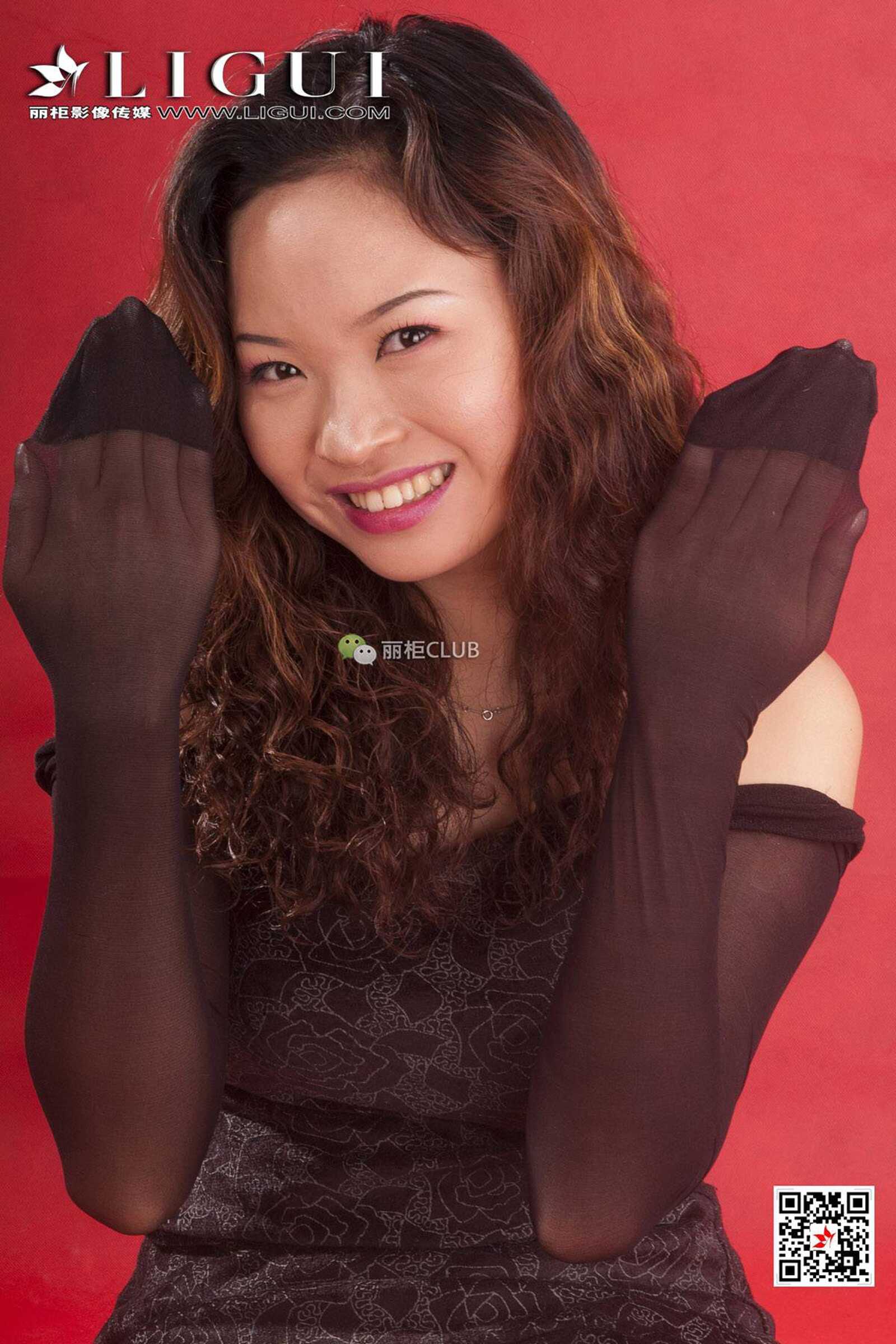 丁丁《黑丝美足》 [丽柜LIGUI] 网络丽人 写真集第13张