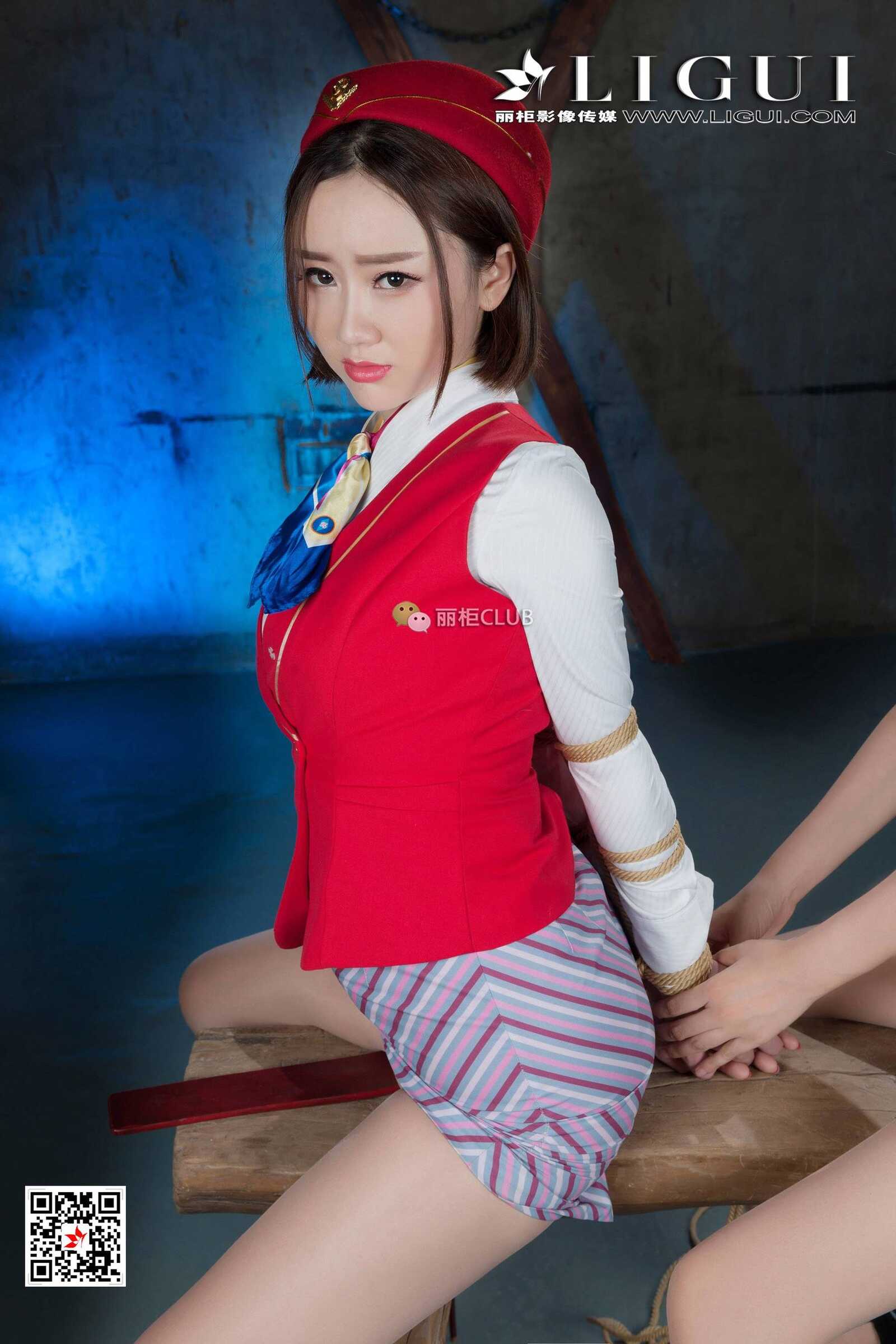 腿模Amy&amp;amp;腿模然然《空姐丝袜美束》 [丽柜LIG第8张