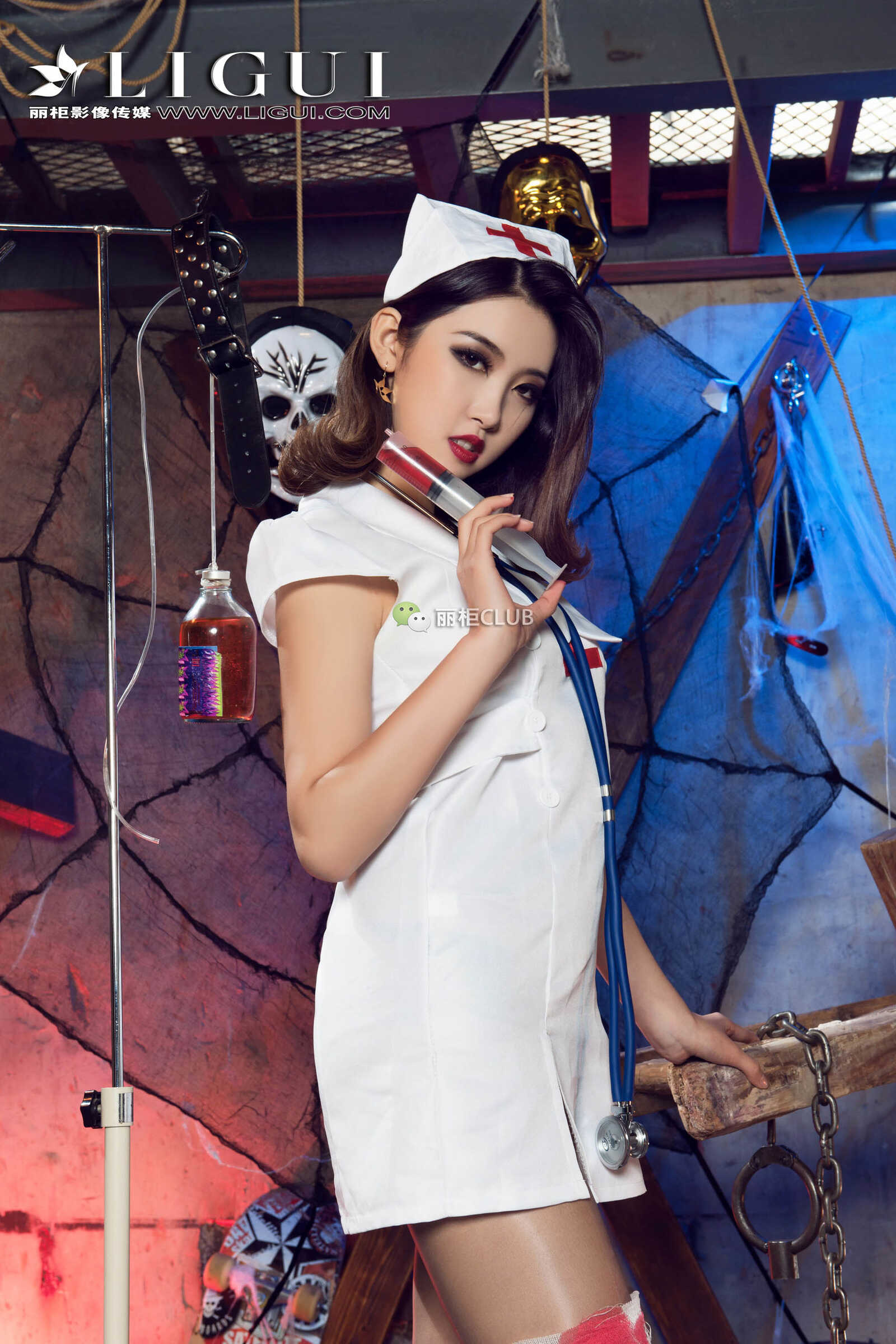 腿模筱筱《护士捆绑》 [丽柜Ligui]  美腿丝足写真第11张