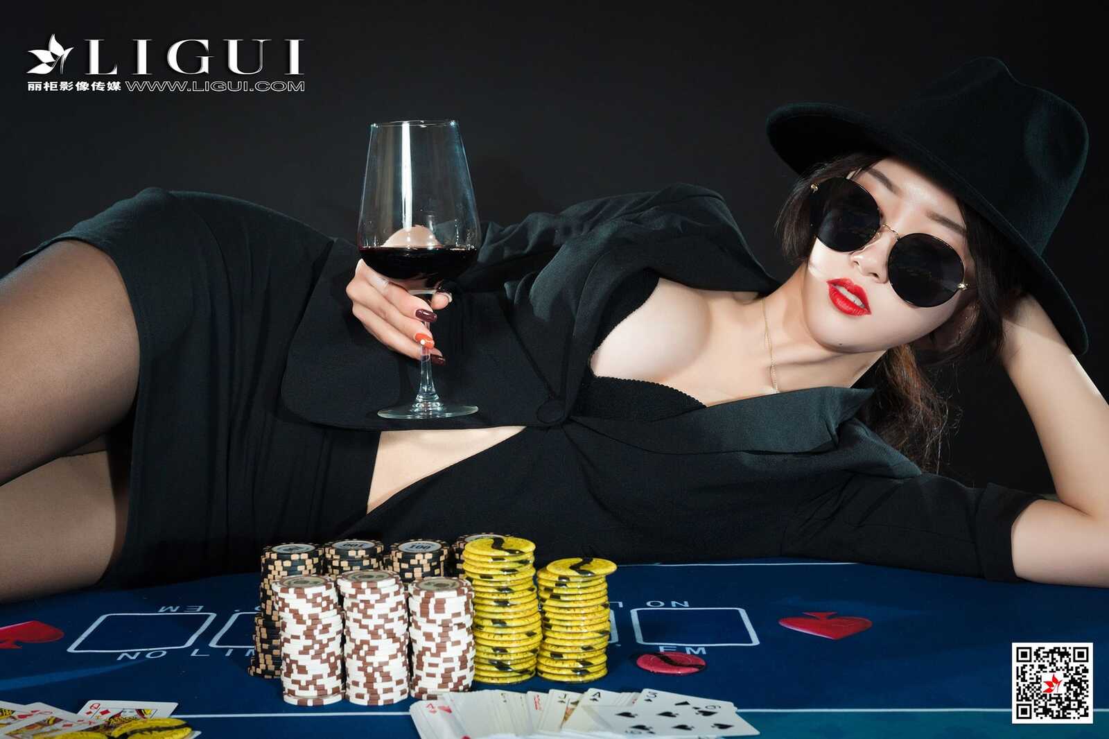 腿模筱筱《赌场黑丝女王》 [丽柜Ligui] 写真集第10张