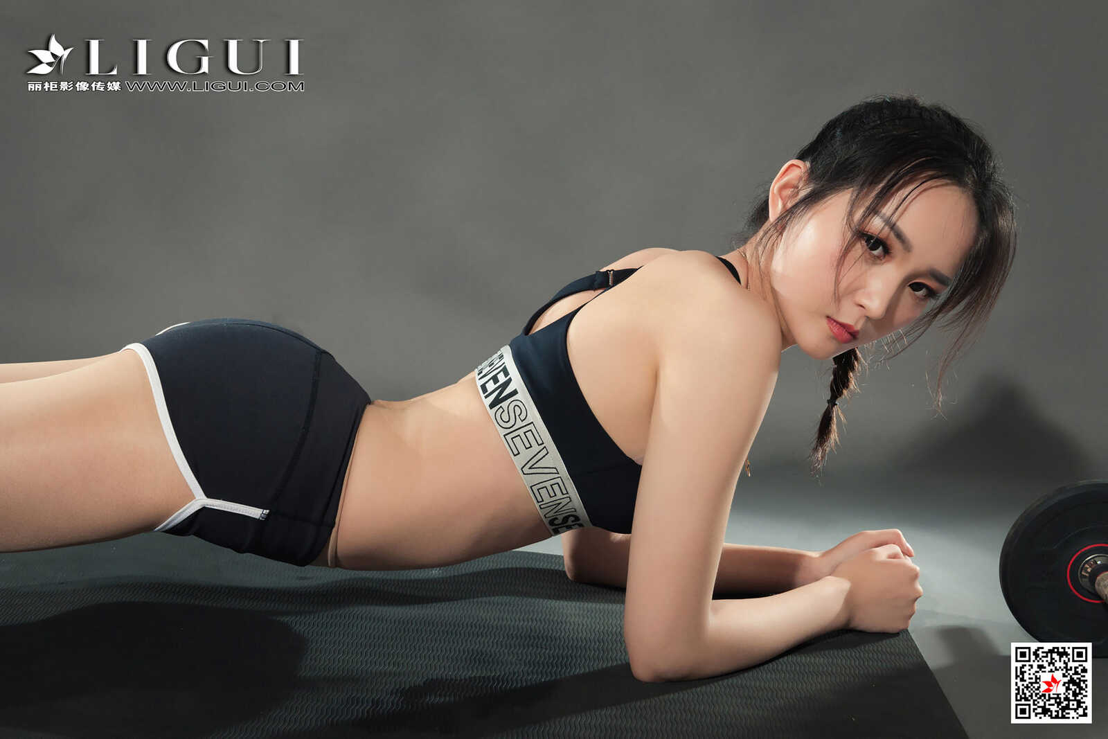 小戈《肉丝健身教练》 [丽柜Ligui] 写真集第4张