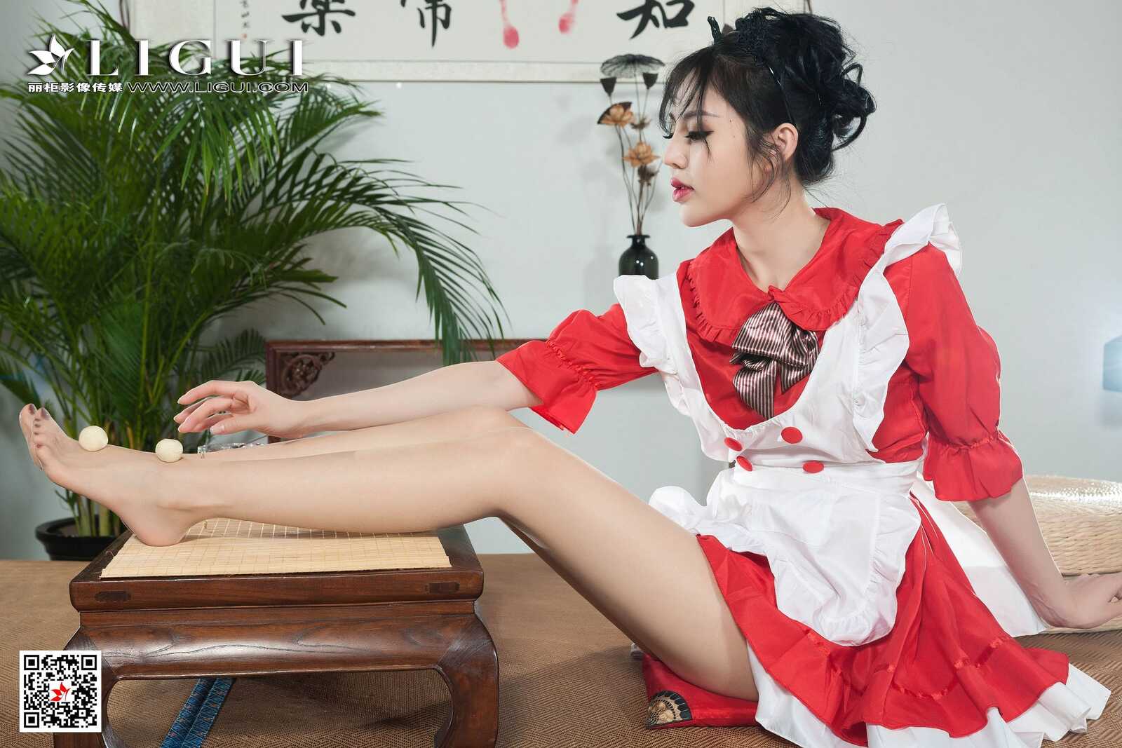 模特凉儿《肉丝厨娘》 [丽柜Ligui] 网络丽人 写真第2张