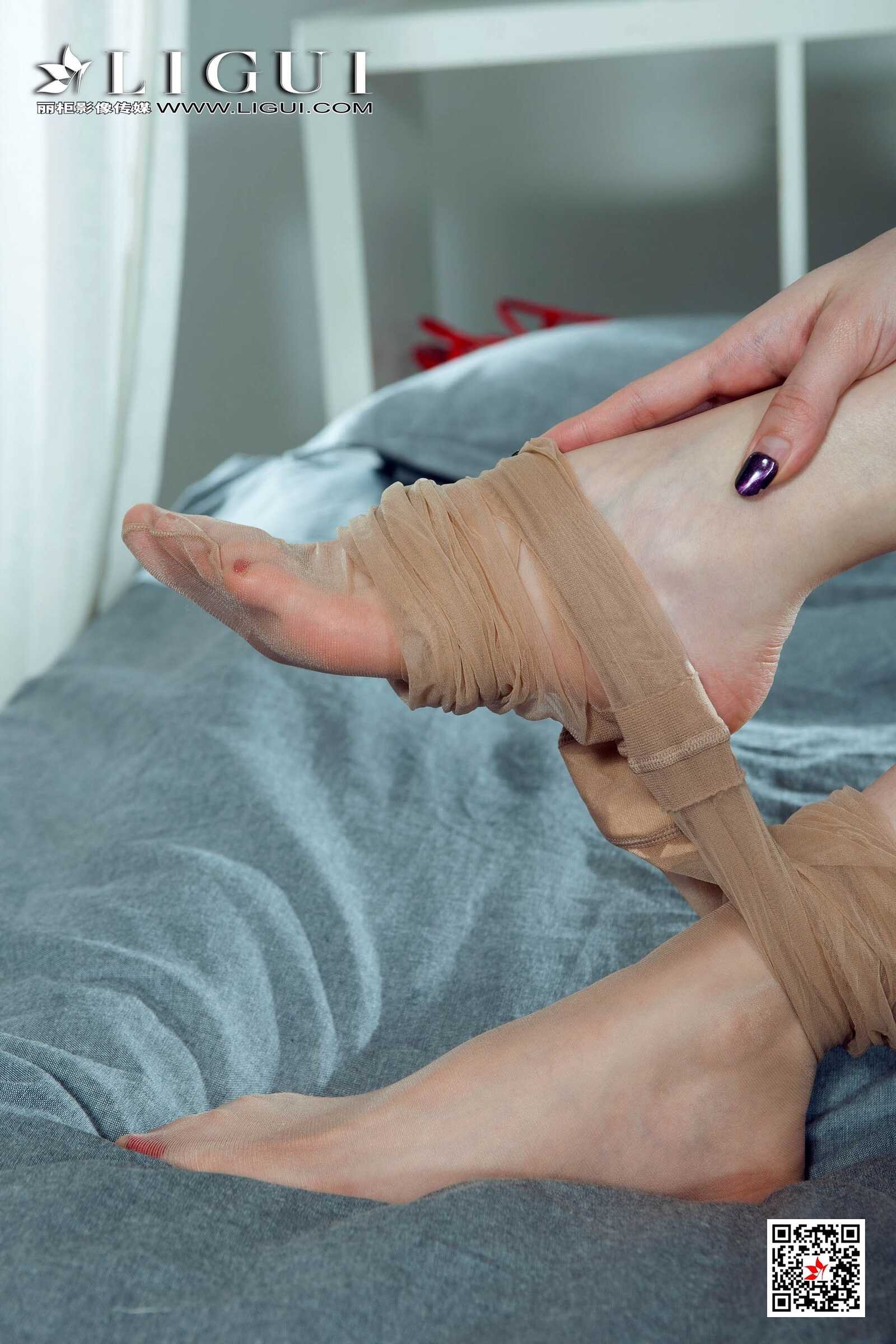 腿模兔子《女仆绳艺》 [丽柜美束Ligui] 网络丽人第12张