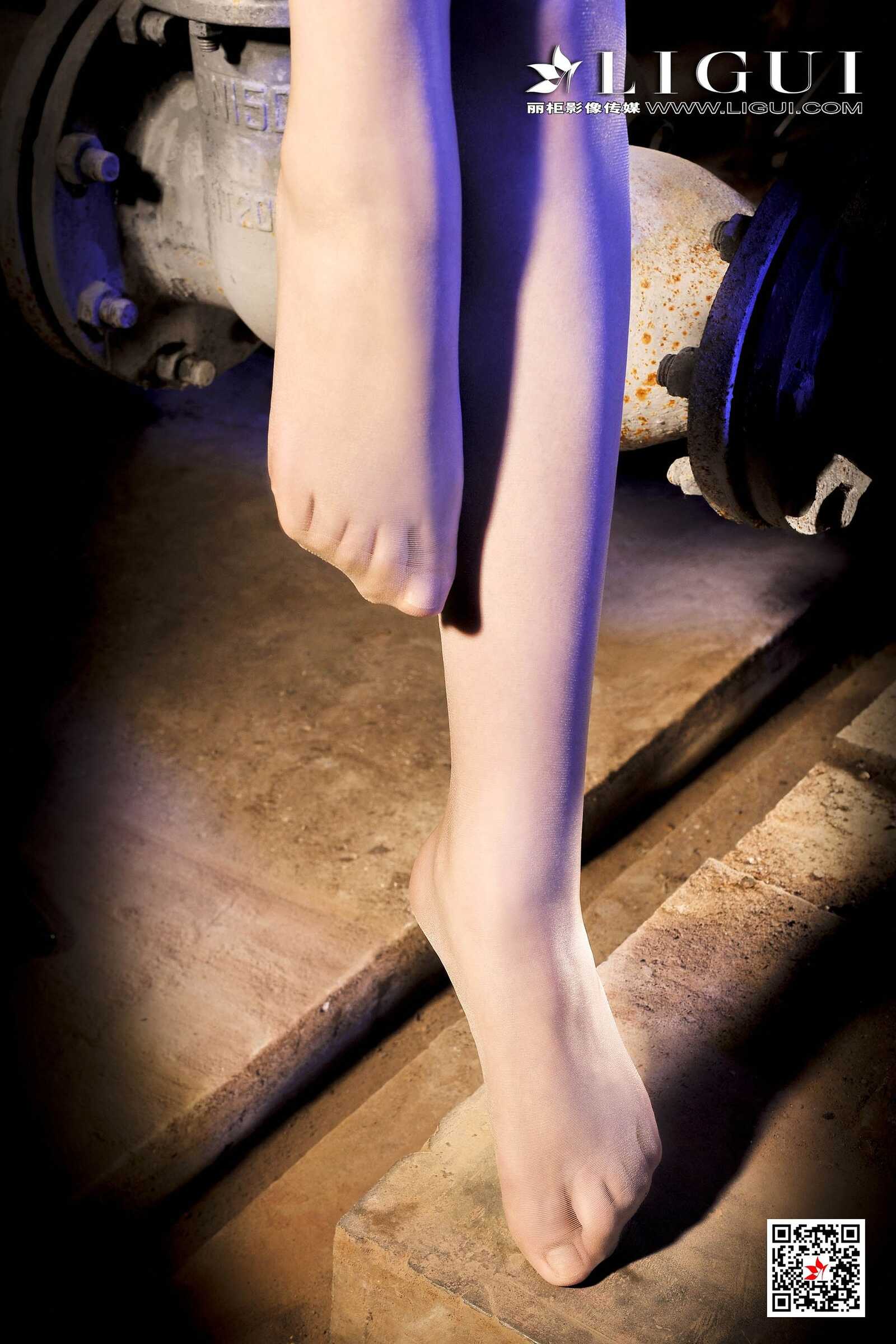 腿模文静《和服丝足诱惑》 [丽柜Ligui] 写真集第1张