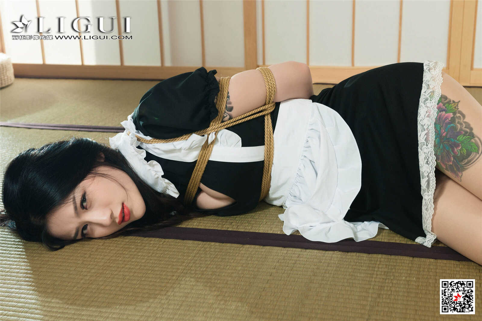 腿模甜甜《女仆绳艺丝足》 [丽柜美束Ligui] 写真第12张