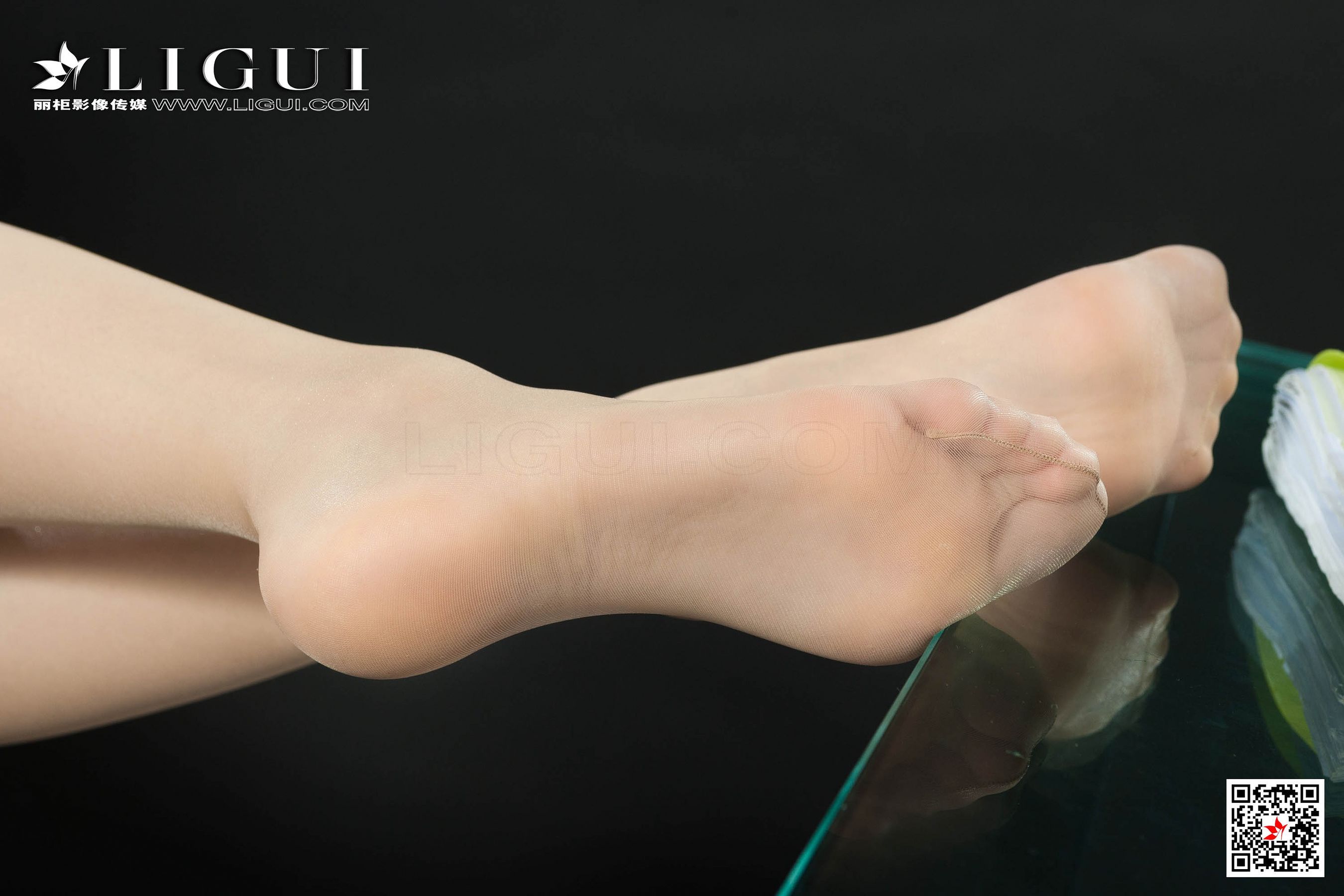 模特呢楠《肉丝长腿OL女郎》 [丽柜LIGUI] 网络丽人第9张