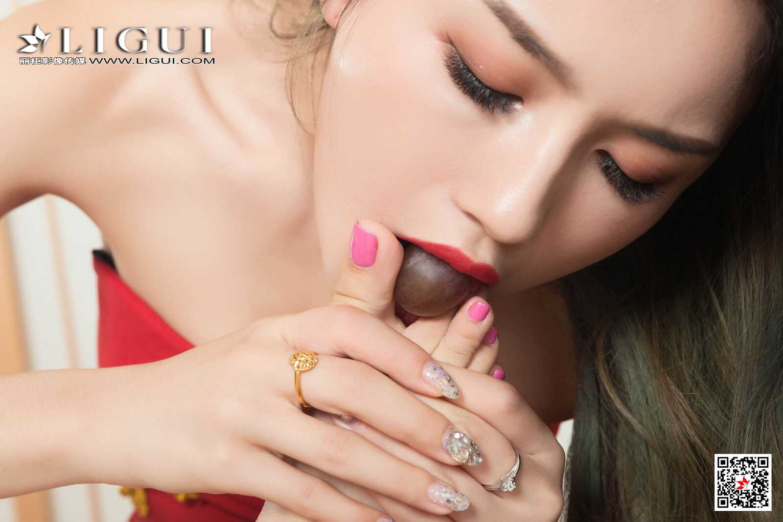 甜甜《月饼丝足诱惑》 [丽柜LIGUI] 网络丽人 写真第8张