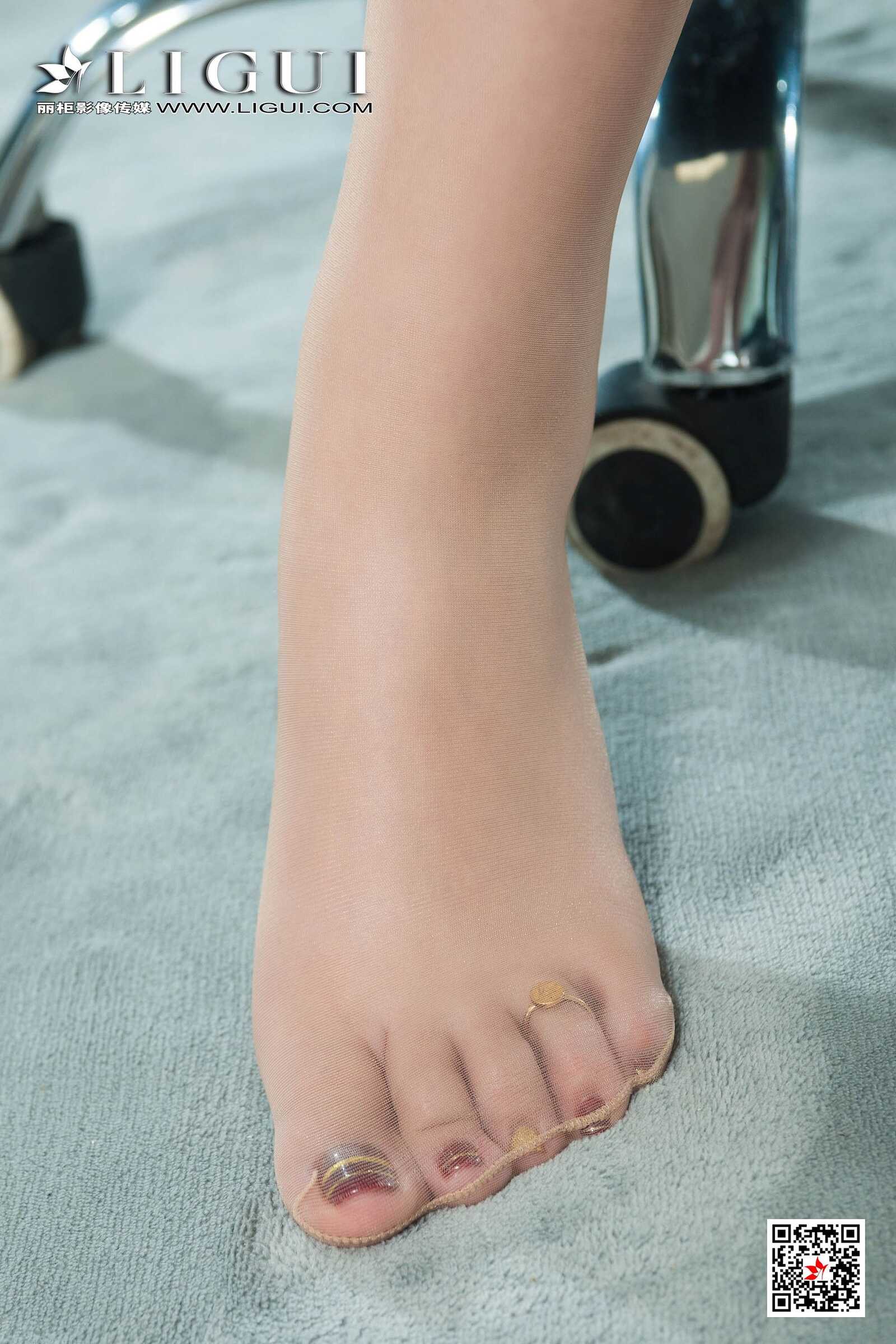 Model 小迪《肉丝OL高跟美腿》 [丽柜LiGui] 网络丽人第18张