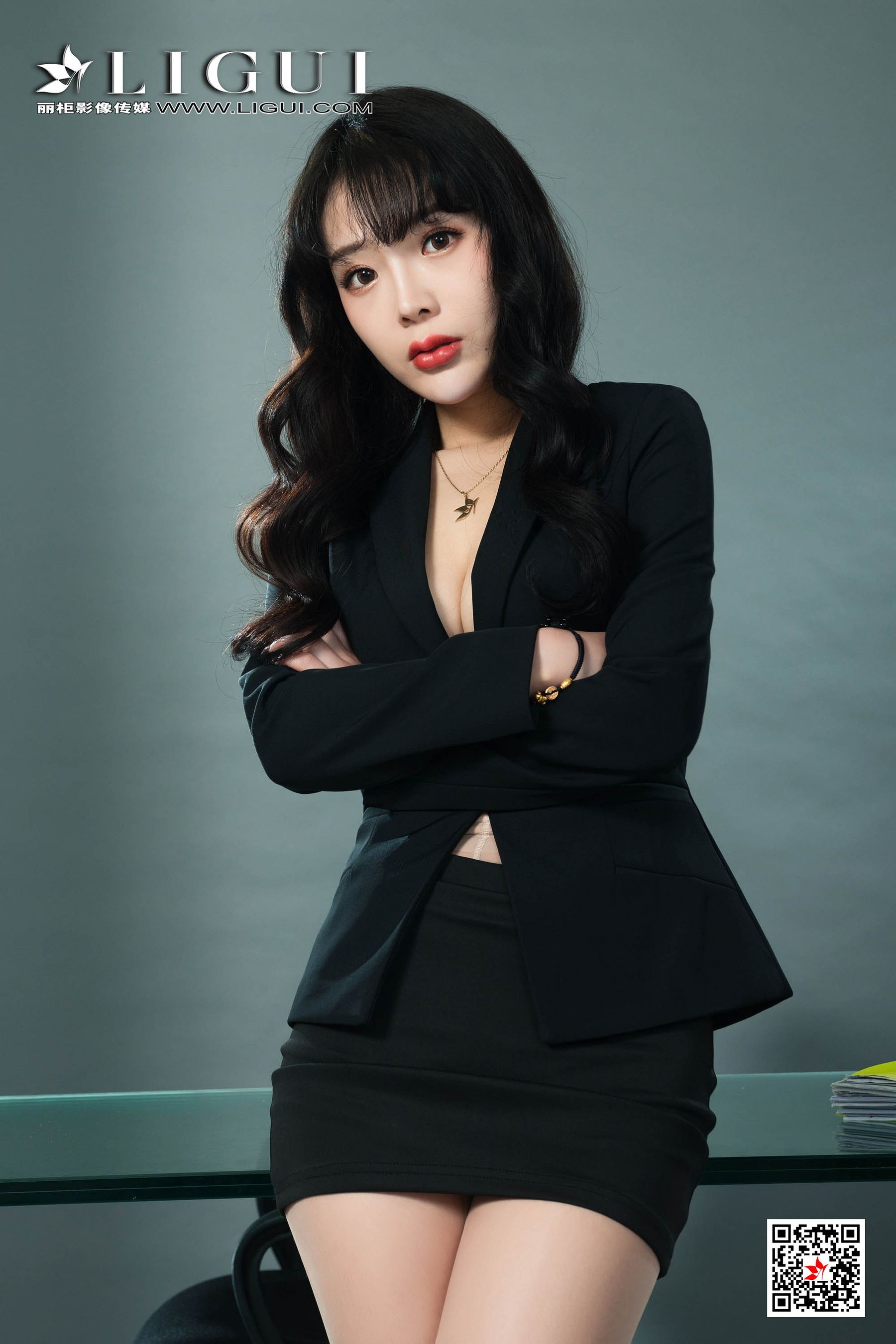 腿模赵蕊《长腿高跟OL女郎》 [丽柜LiGui] 网络丽人第12张