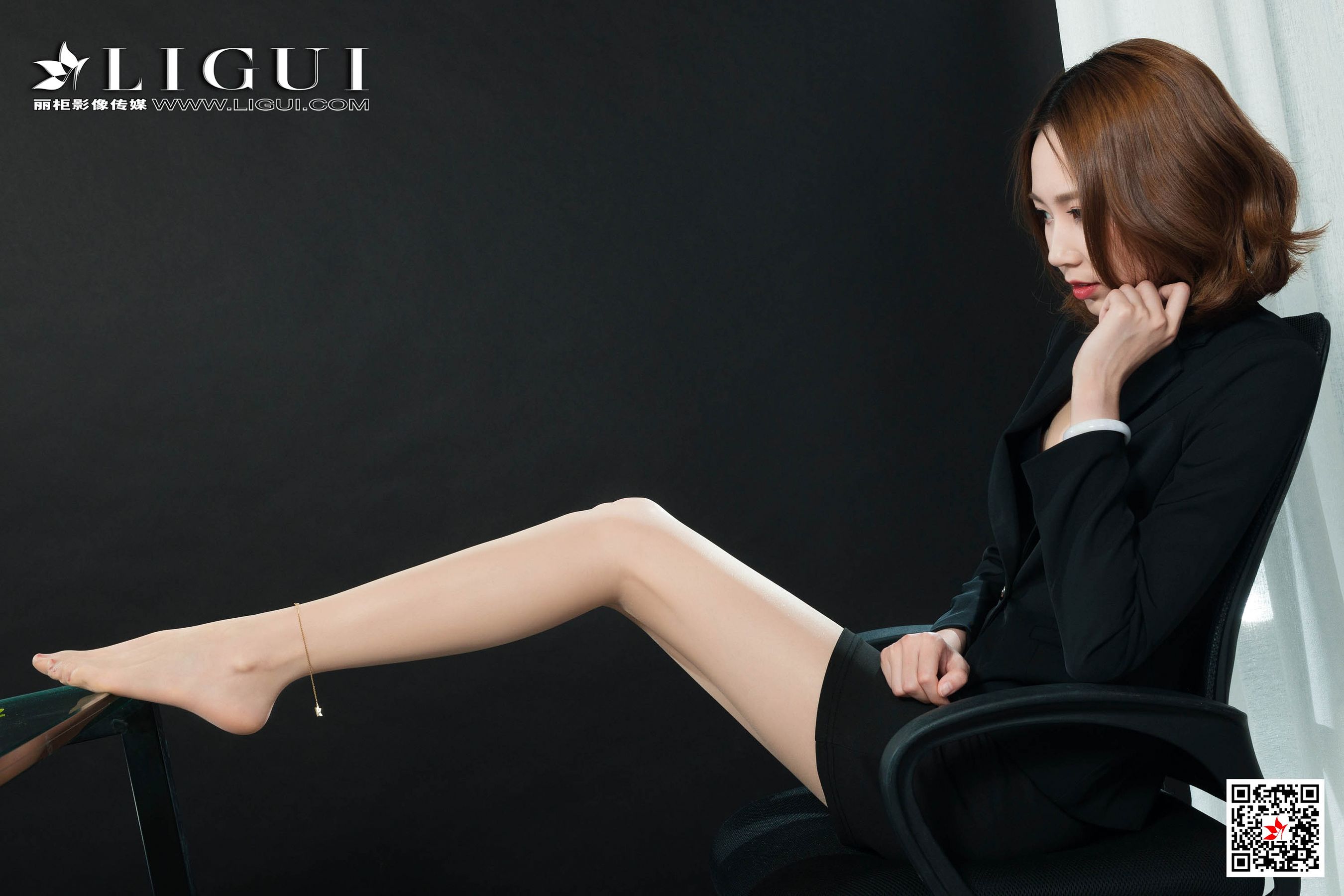 腿模RITA《肉丝袜长腿丽人》 [丽柜LiGui] 写真集第5张