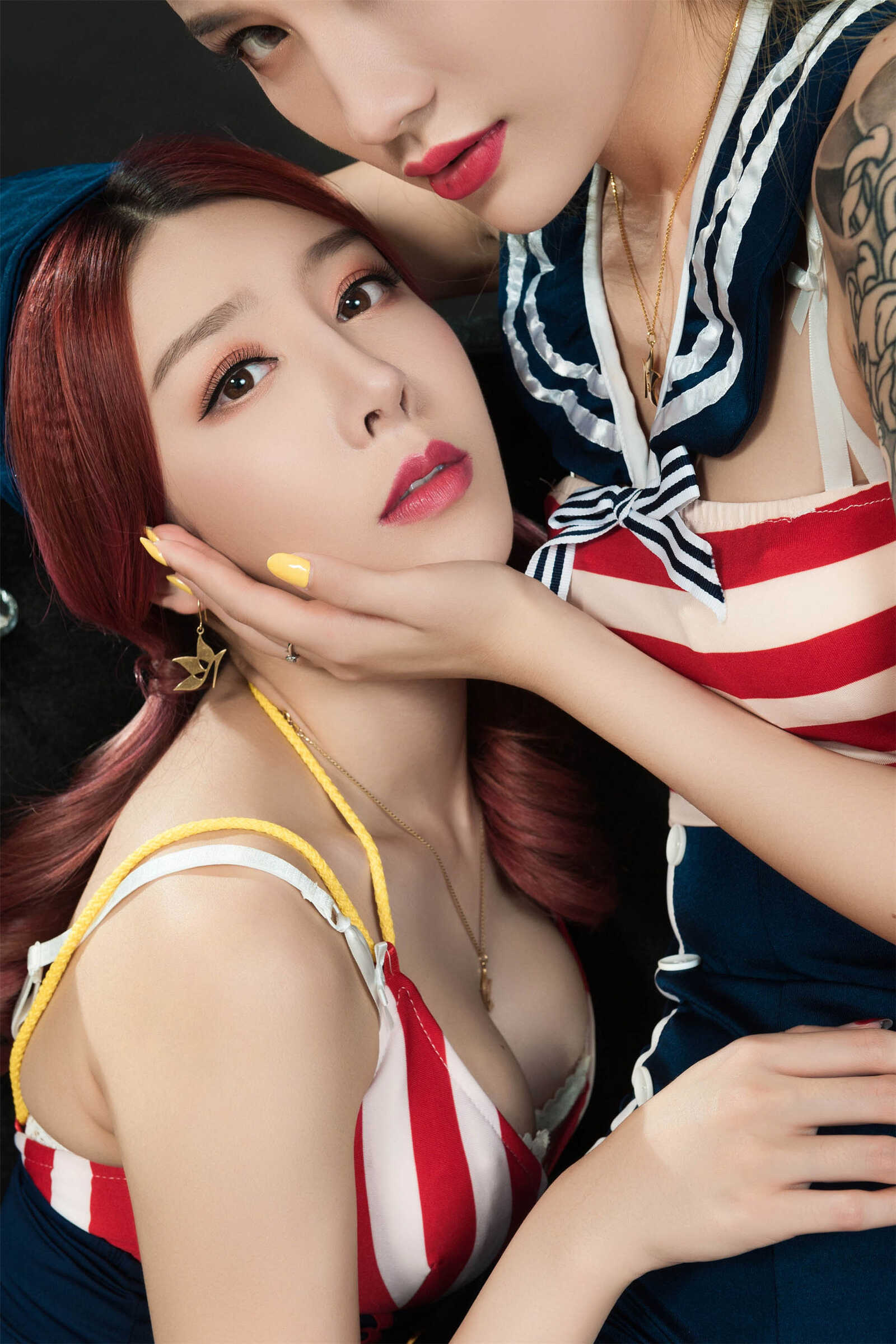 兔子&amp;amp;甜甜《双生海军姐妹花丝足》 [丽柜Lig第3张