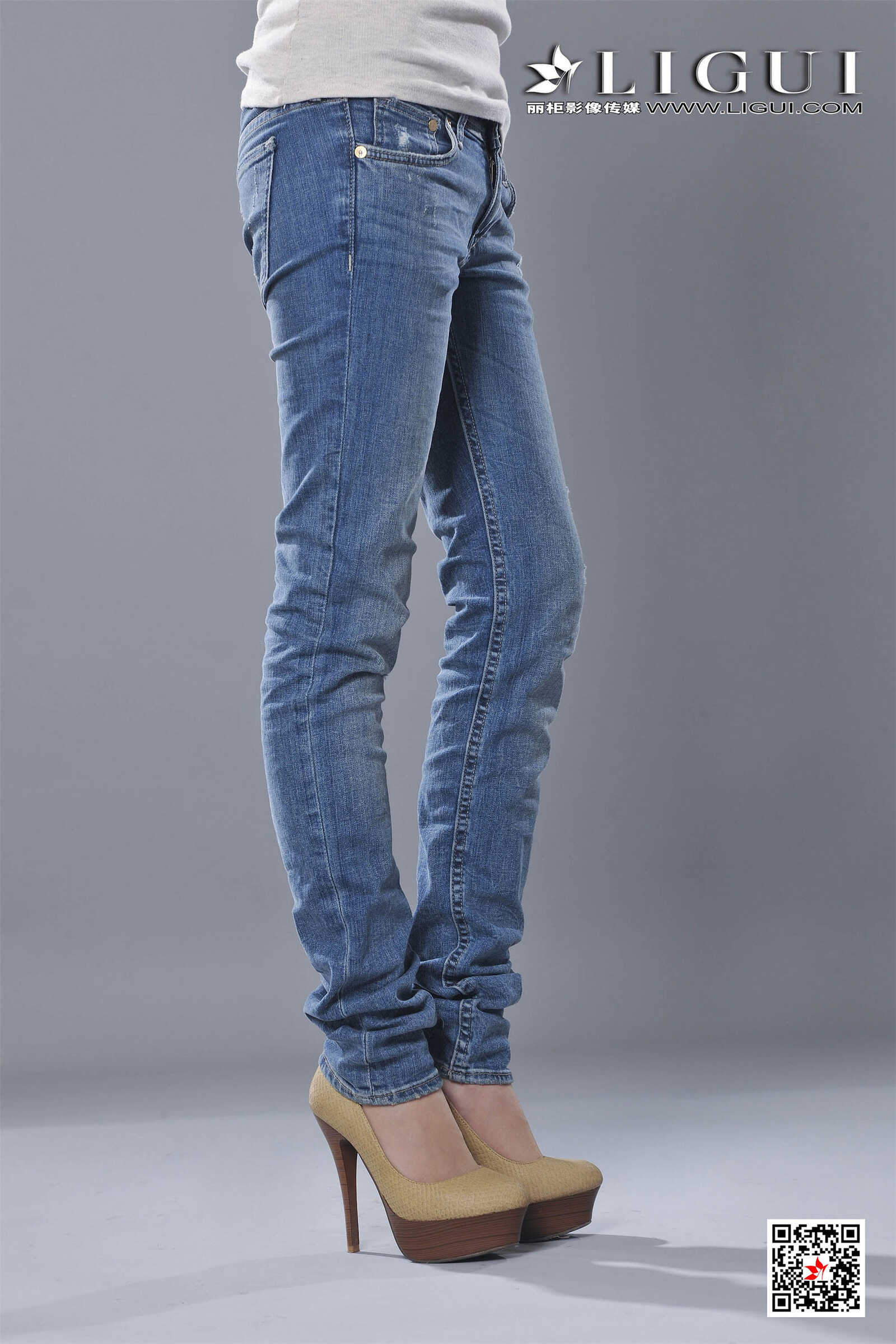 可馨《牛仔紧身裤女郎》 [丽柜Ligui] 写真集第13张