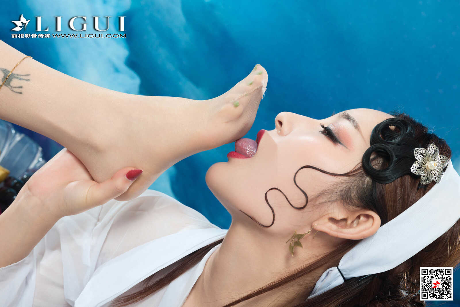 甜甜&amp;amp;雪糕《京剧丝袜姐妹花》 [丽柜Ligui] 写真第3张