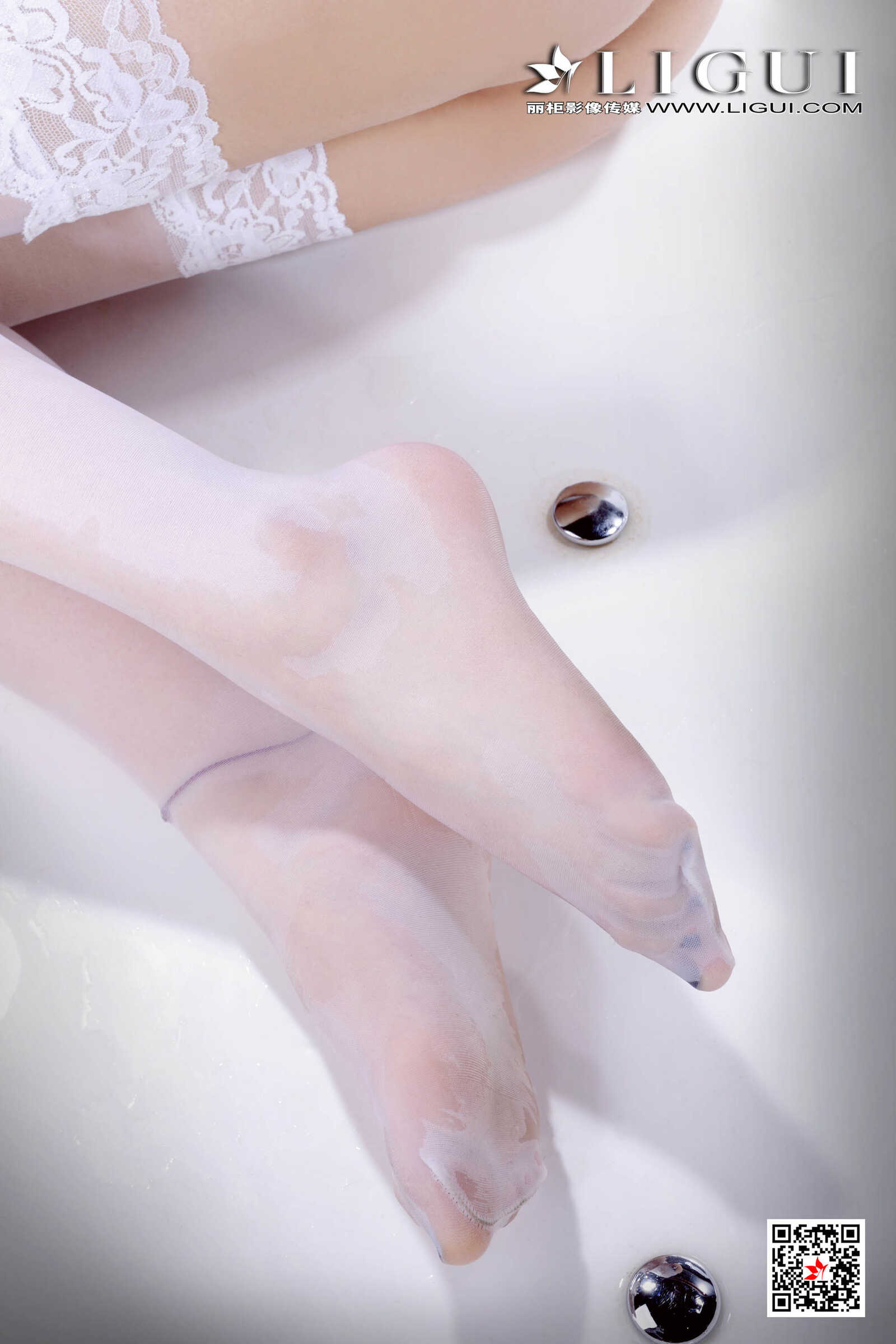 袁晓《浴缸白丝湿身女郎》 [丽柜Ligui] 写真集第13张