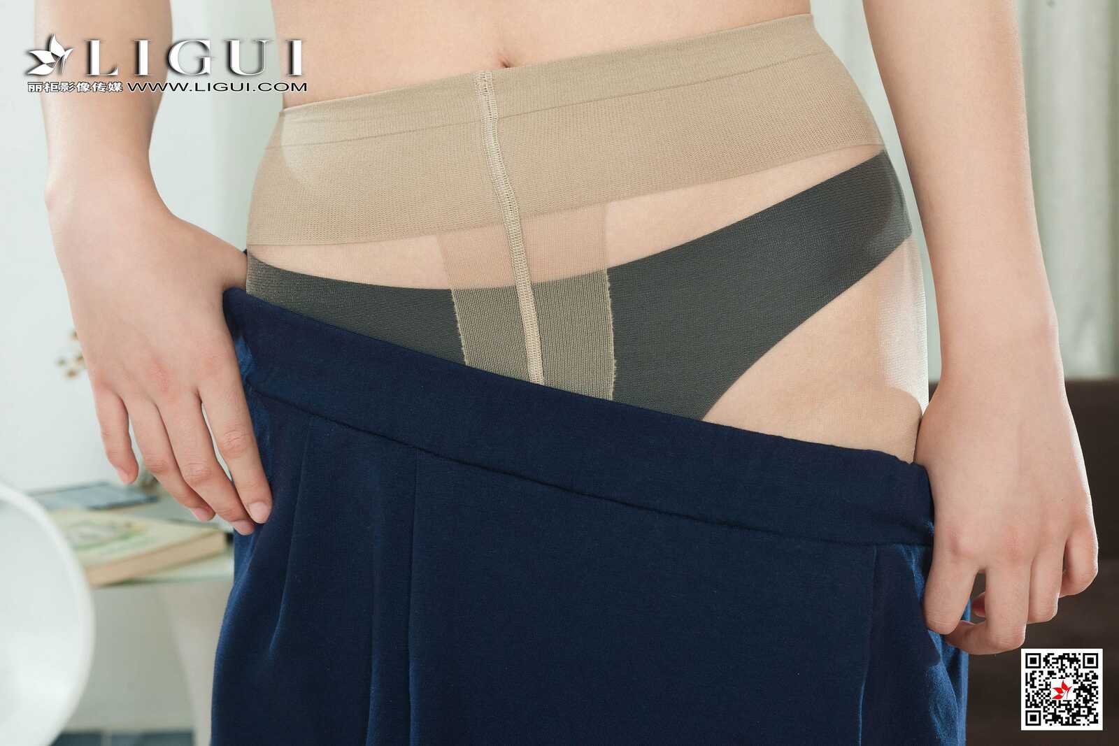 潘潘《丝袜学妹》 [丽柜Ligui] 写真集第6张