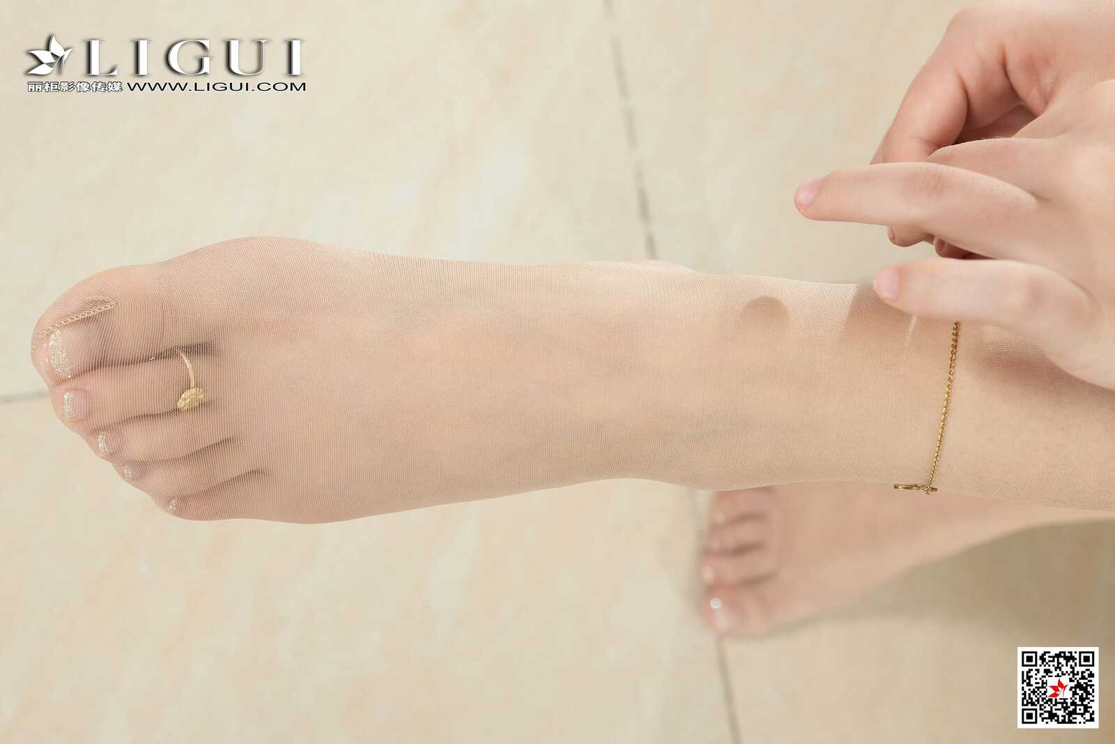 腿模Angelina《长腿丝足》 [丽柜Ligui] 网络丽人 写第3张