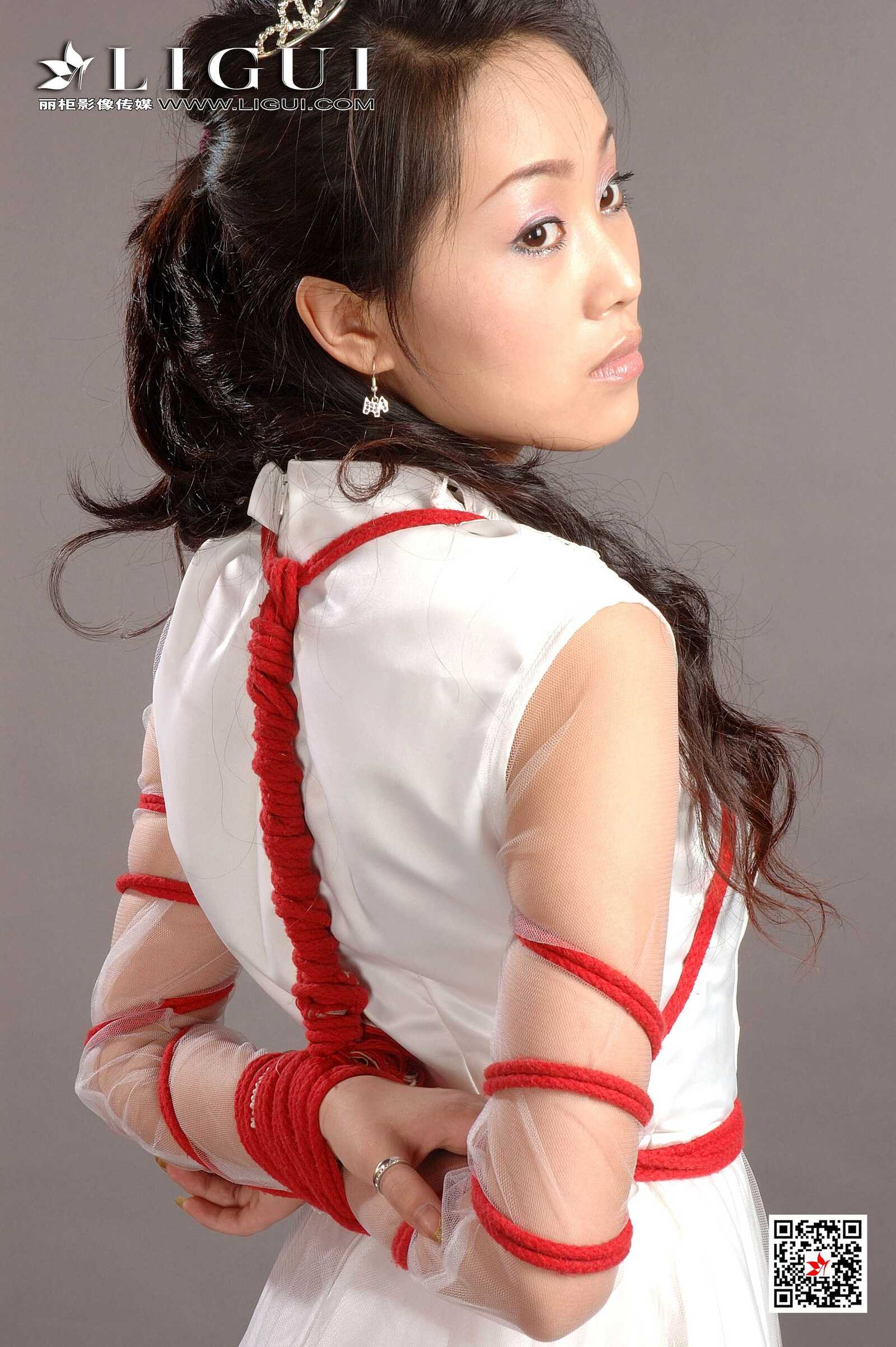 Model 琳达《捆绑绳艺》 [丽柜美束Ligui] 写真集第16张