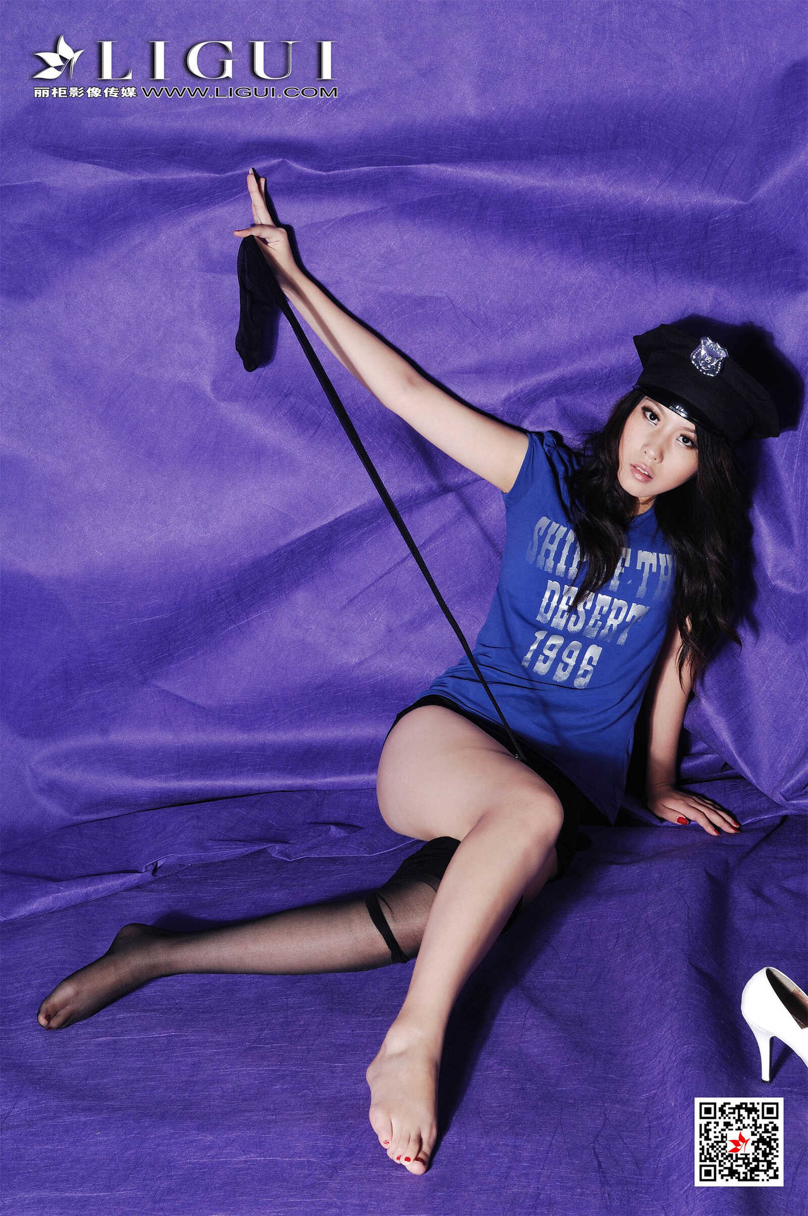 Model 幽幽《黑丝女兵》 [丽柜Ligui] 写真集第11张