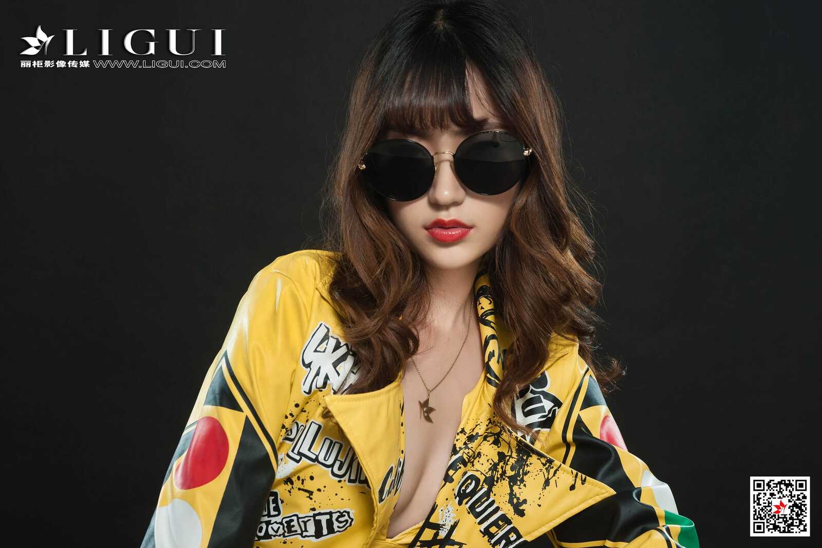 Model 安娜《致敬迈克尔杰克逊》 [丽柜Ligui] 写真第3张