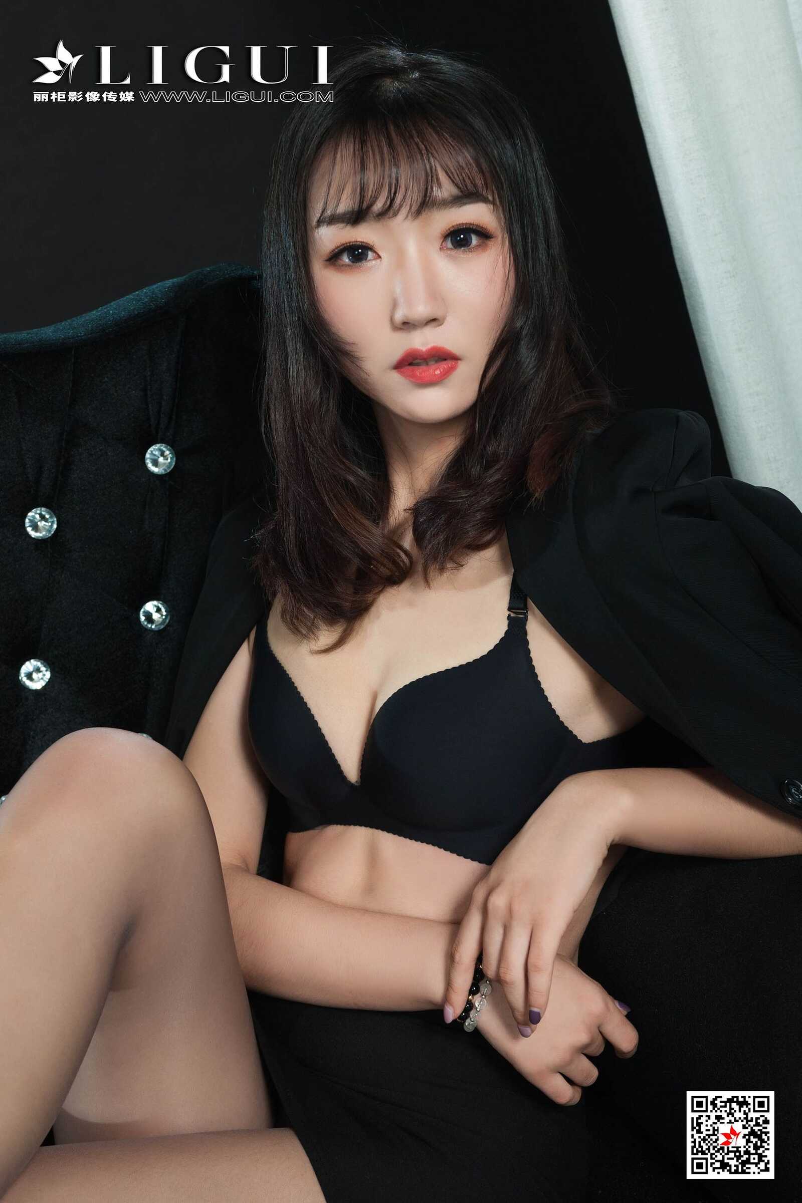 Model 小涵《肉丝高跟美腿OL》 [丽柜LIGUI] 网络丽人第14张