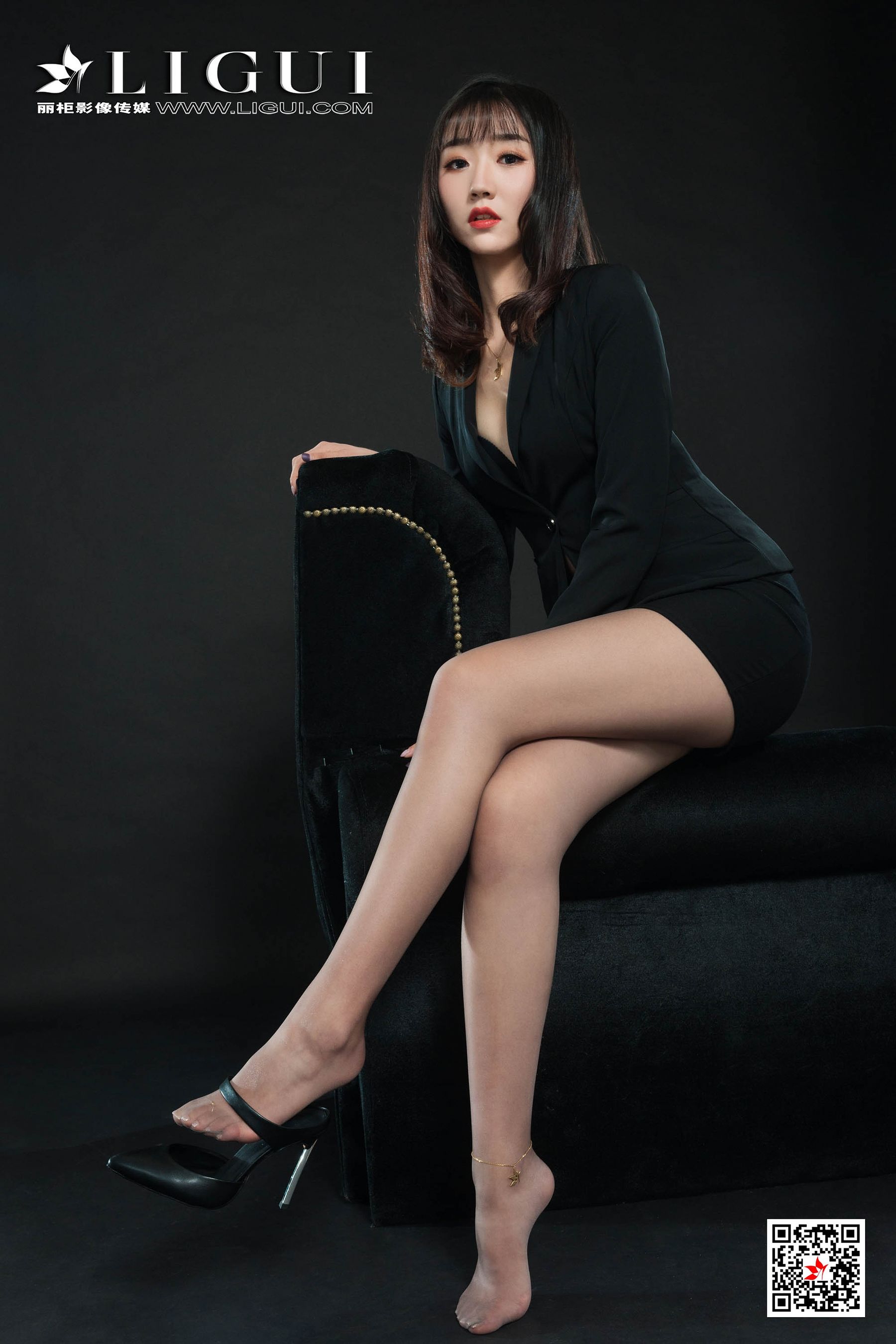 Model 小涵《肉丝高跟美腿OL》 [丽柜LIGUI] 网络丽人第13张