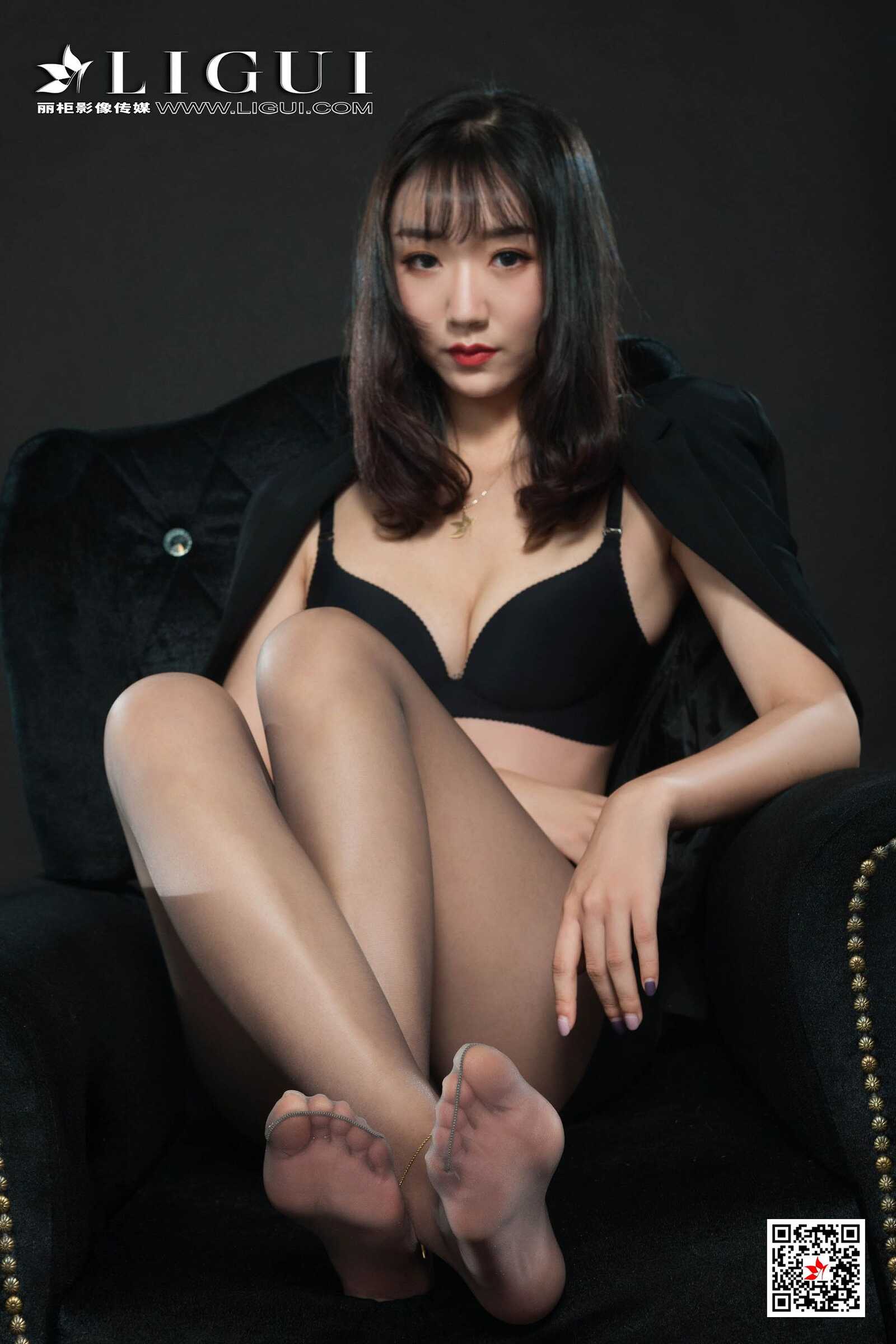 Model 小涵《肉丝高跟美腿OL》 [丽柜LIGUI] 网络丽人第11张