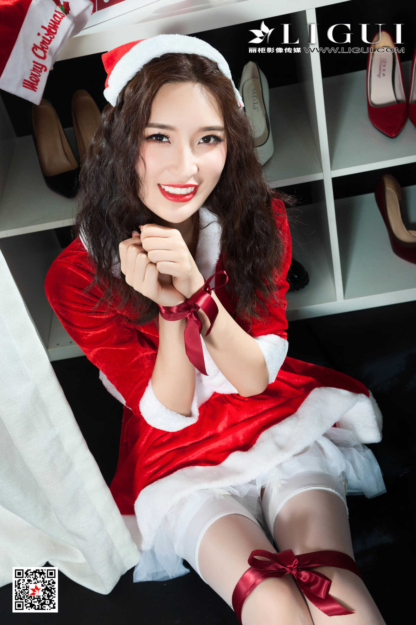 雪糕《白丝圣诞老人》 [丽柜Ligui] 写真集第8张