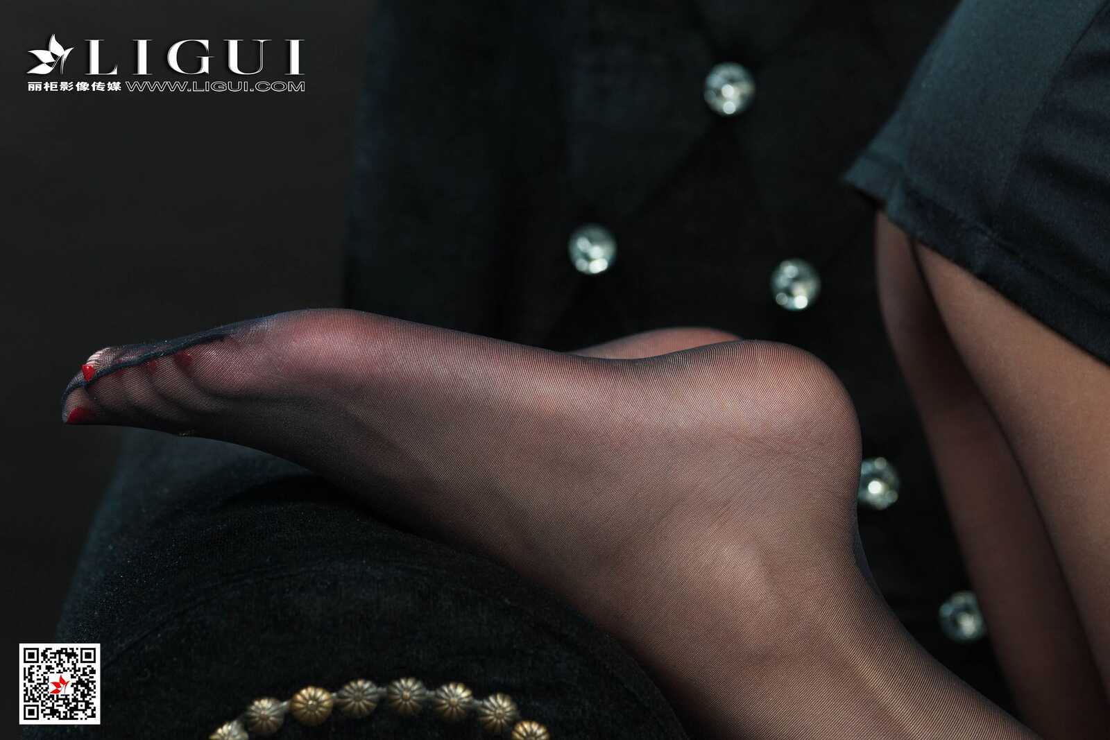 Model 轩轩《镣铐黑丝女警》 [丽柜Ligui] 网络丽人第6张