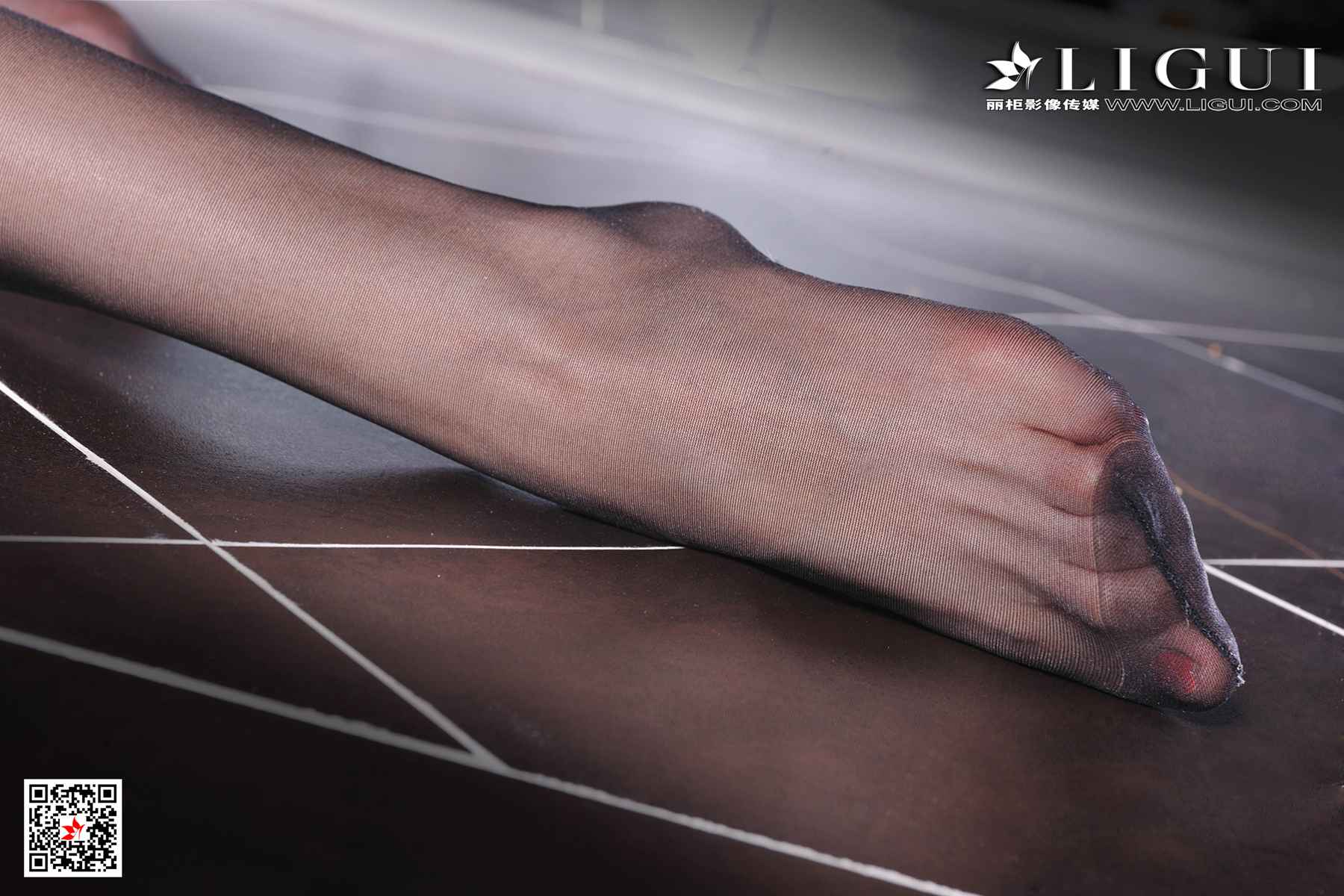 [Ligui丽柜] 2020.11.01 网络丽人 Model 可馨 在线浏览第2张