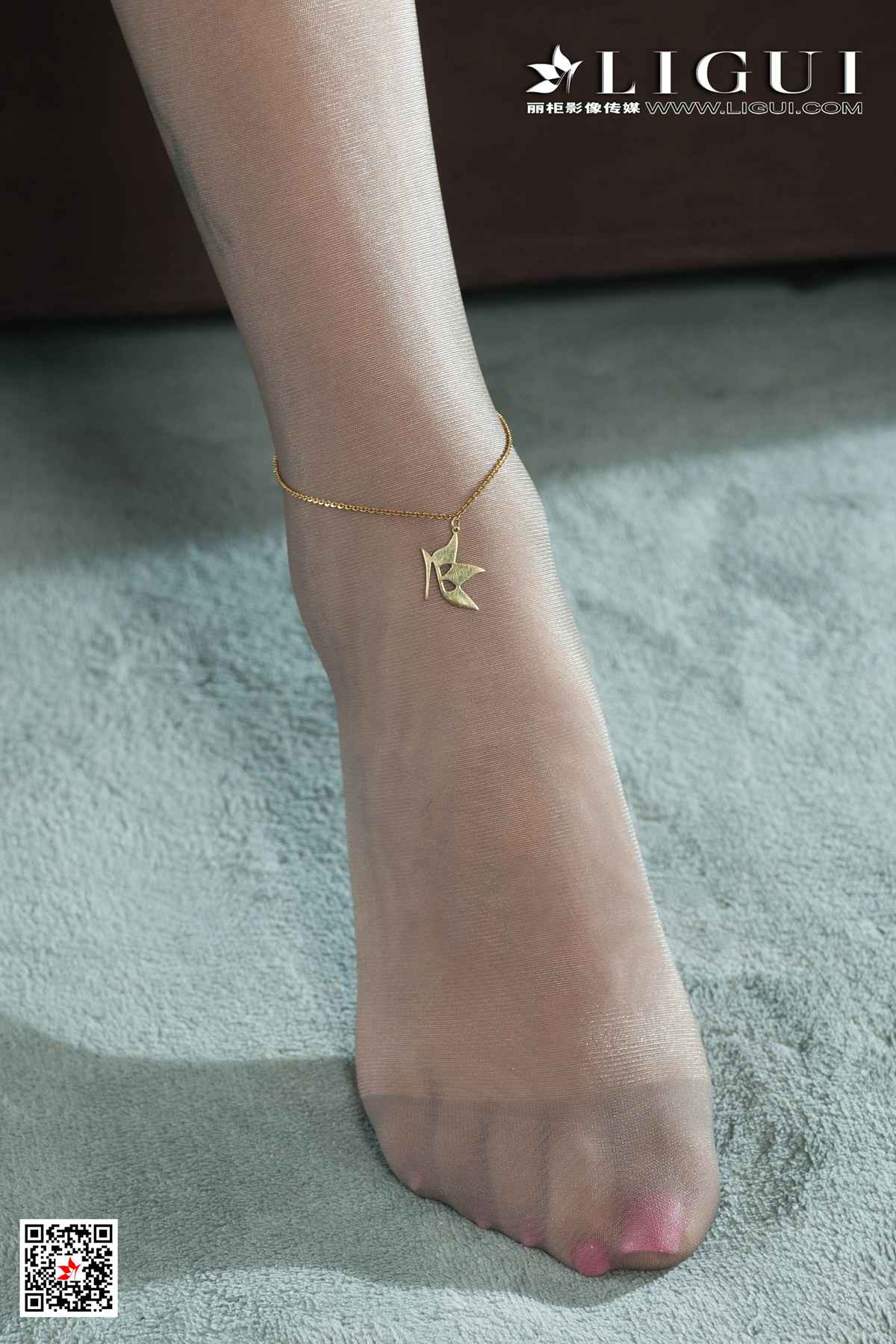 [Ligui丽柜] 2020.11.11 网络丽人 Model 甜甜 在线浏览第1张