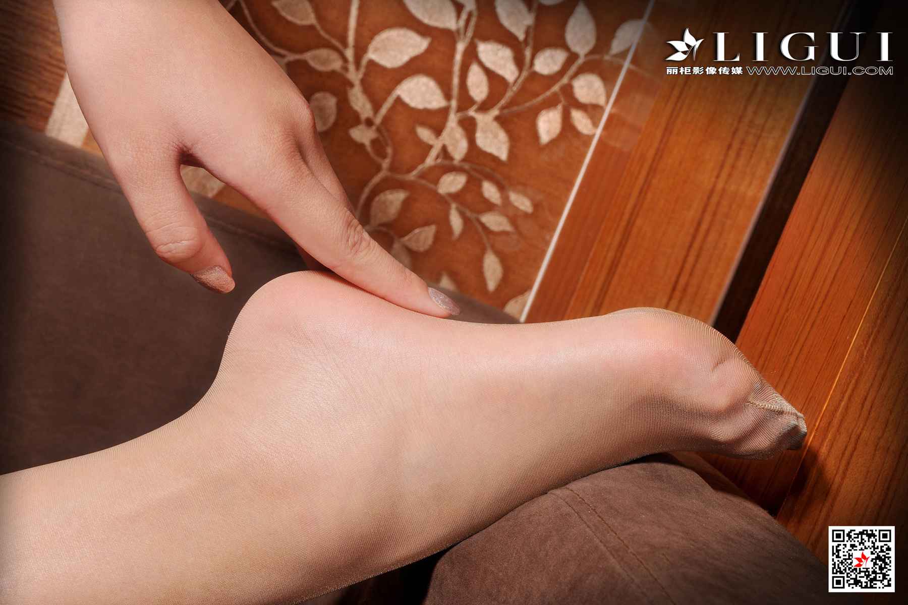 [Ligui丽柜] 2020.12.13 amily [106P]第2张