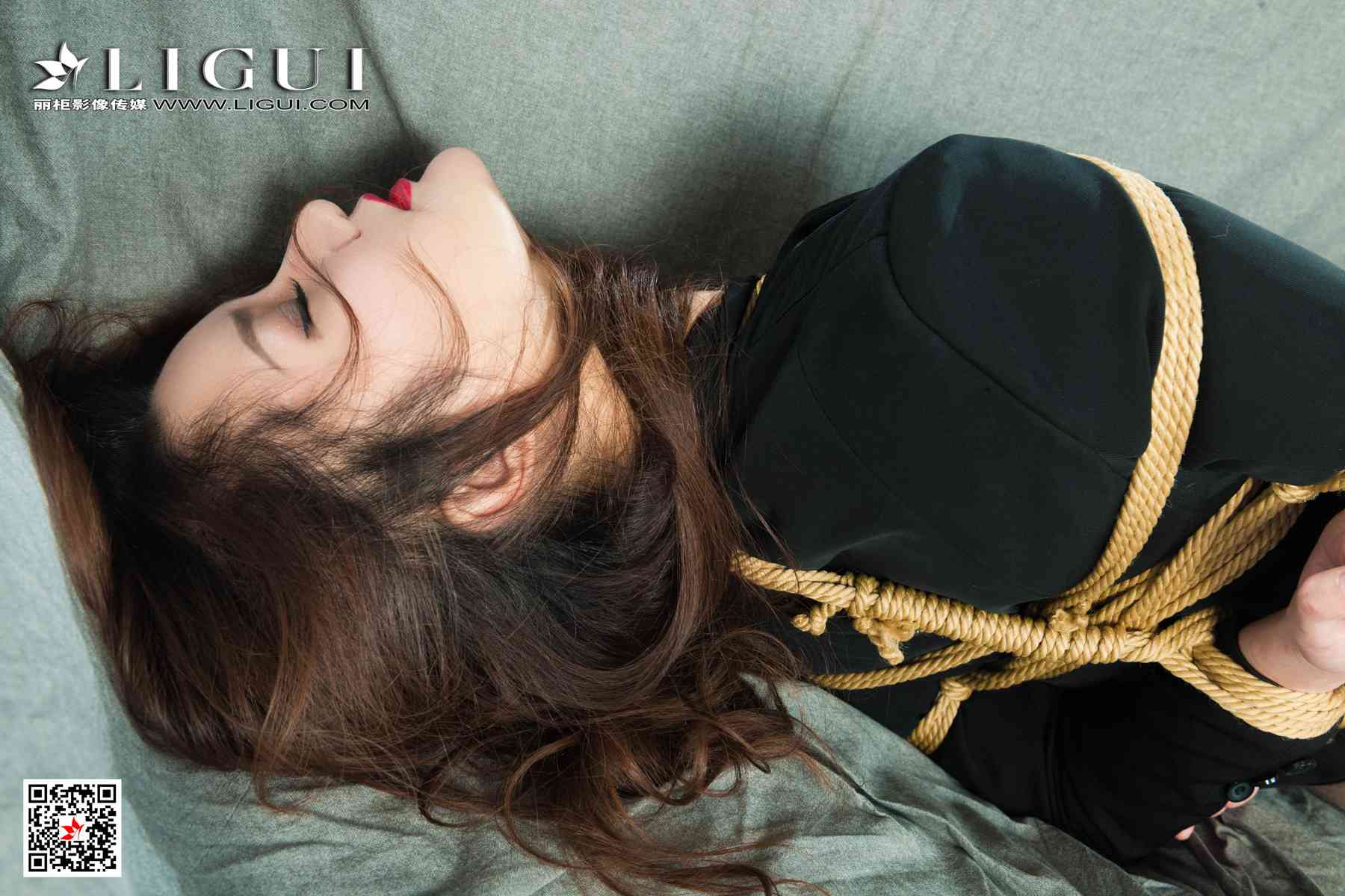 [Ligui丽柜] 2020.12.25《颤抖的花蕊》文芮 [70P]第4张