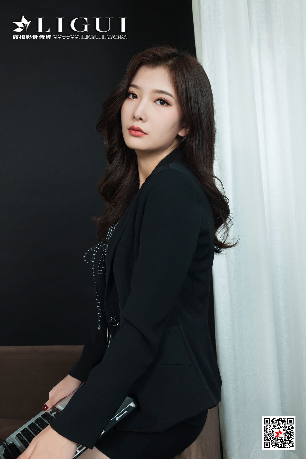 [Ligui丽柜] 2021.01.25 《职场新秀》可心 [63P]第3张