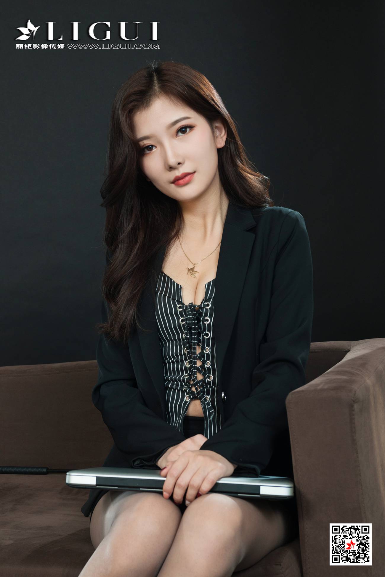 [Ligui丽柜] 2021.01.25 《职场新秀》可心 [63P]第2张