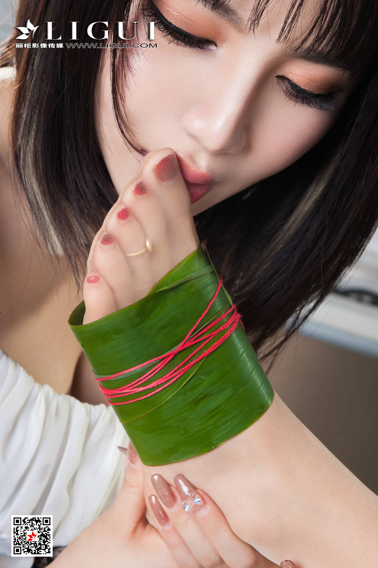 [Ligui丽柜]网络丽人 2021.06.11 Model《双生花-香莲粽第11张