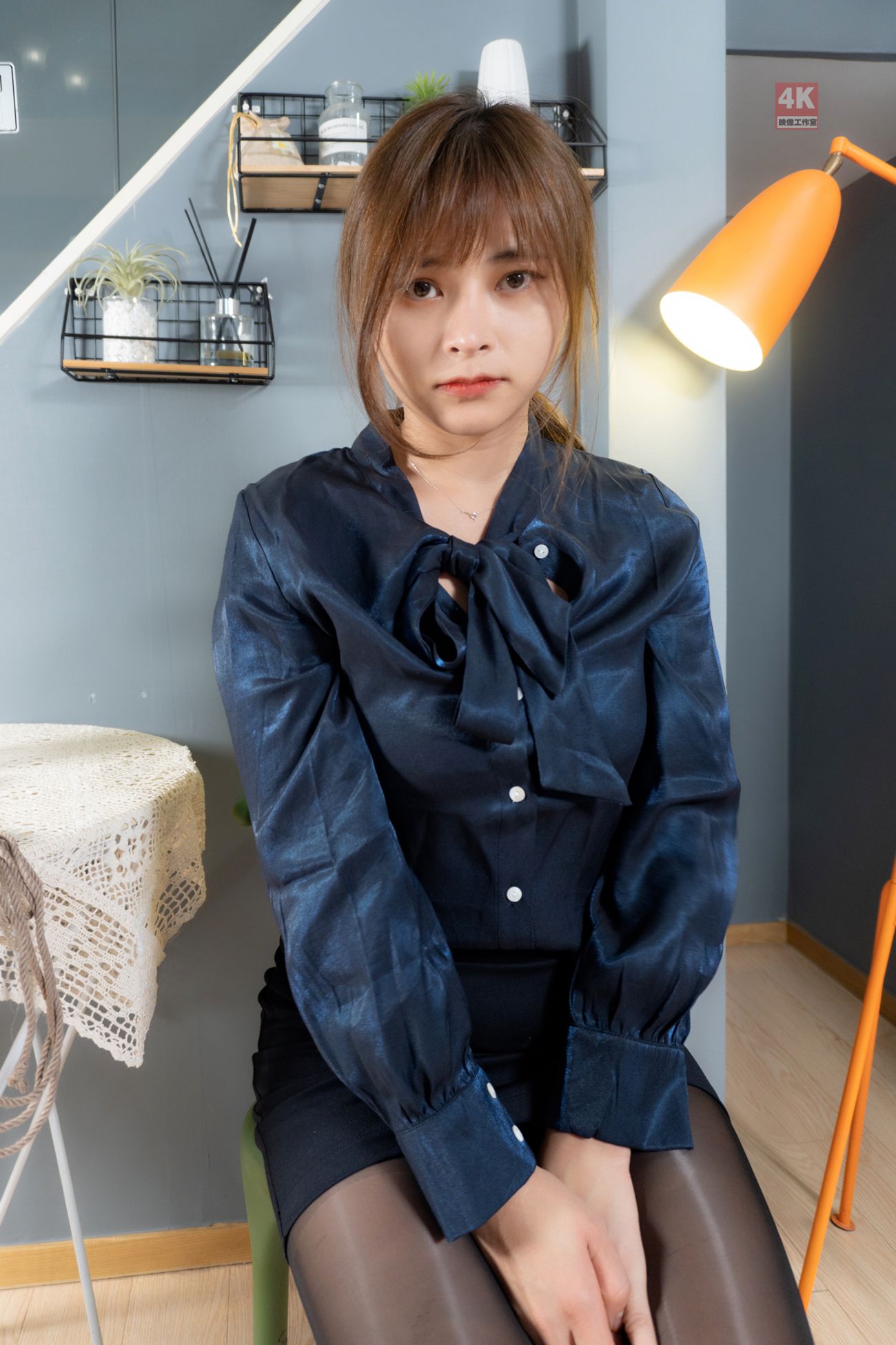 [Ligui丽柜]网络丽人 2021.06.22 Model《黑秘书 ro 白秘第6张