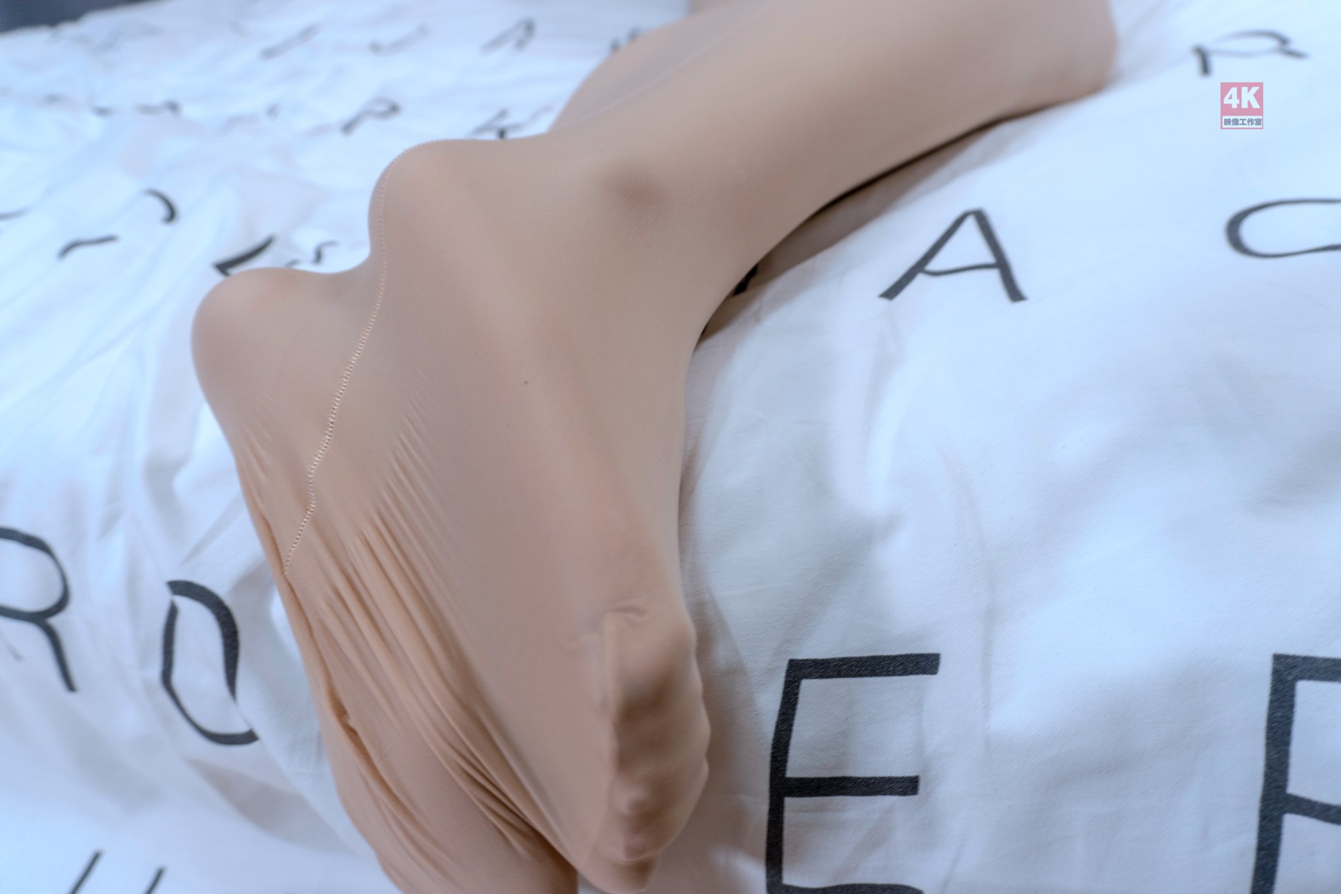 [Ligui丽柜]网络丽人 2021.07.05 Model《光滑丝袜茧》第17张