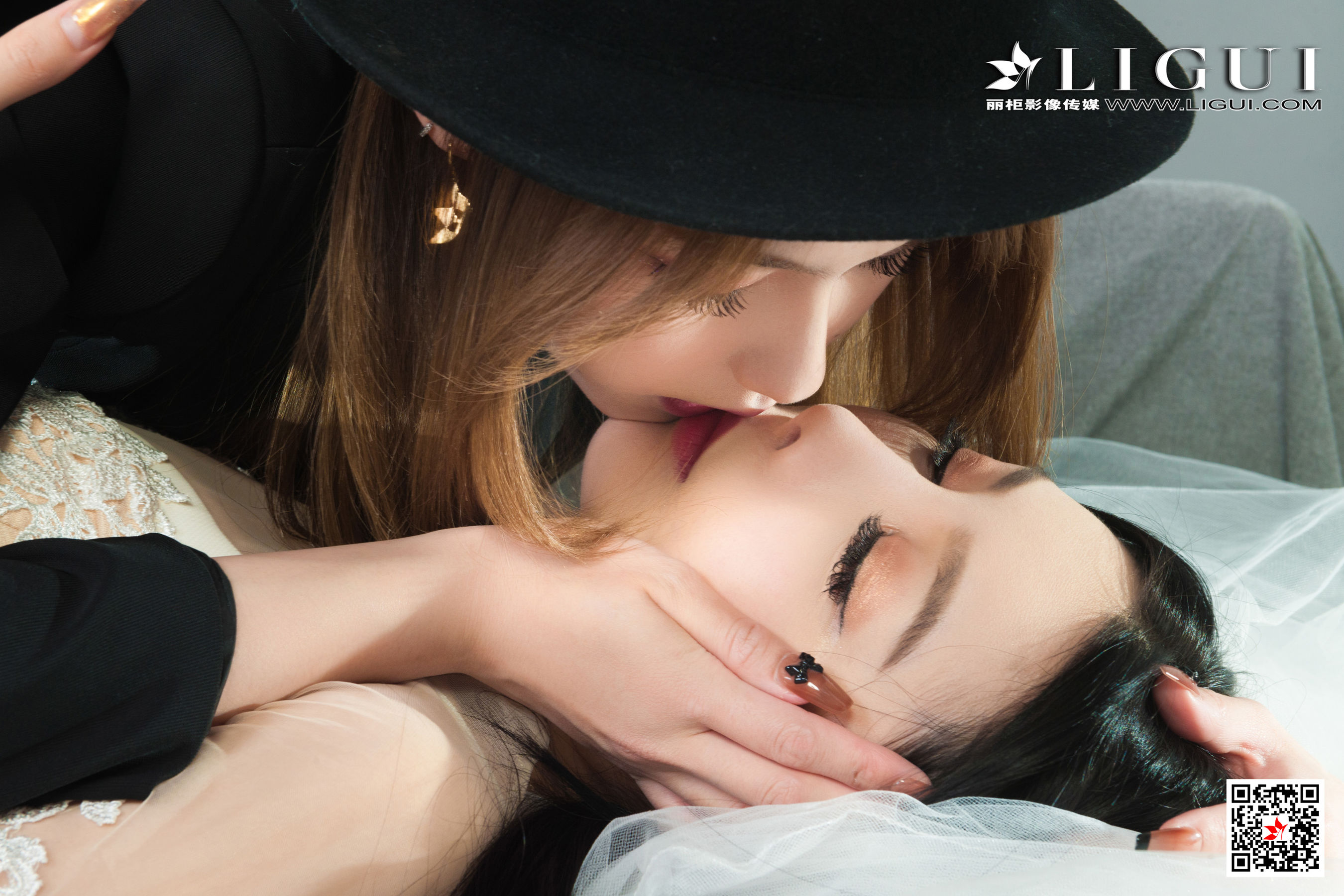 [丽柜Ligui] Model 兔子&amp;心心 《双生花-一吻定情》第13张