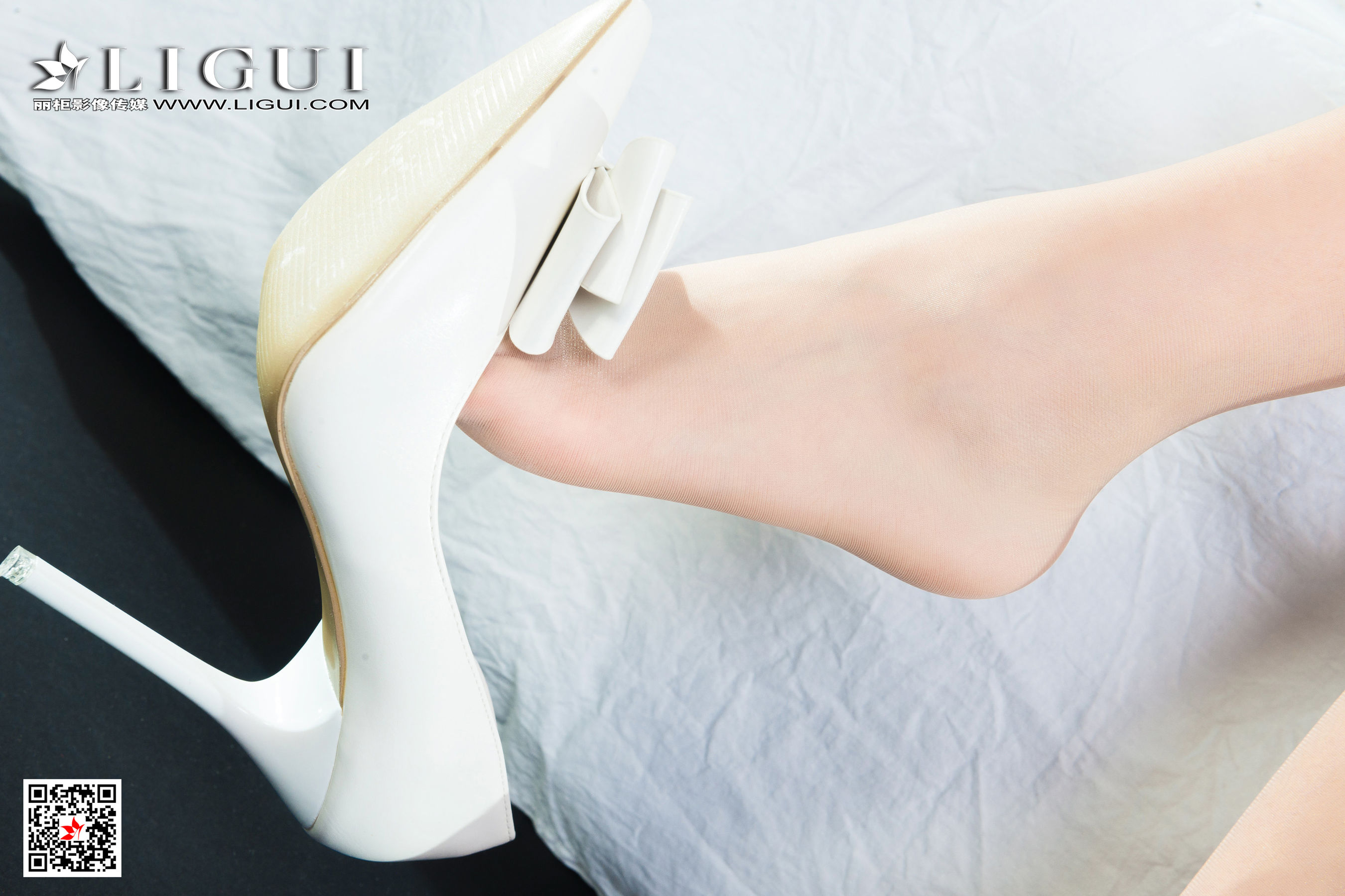 [丽柜Ligui] 小熊 《领主级特护》 丝袜写真第27张