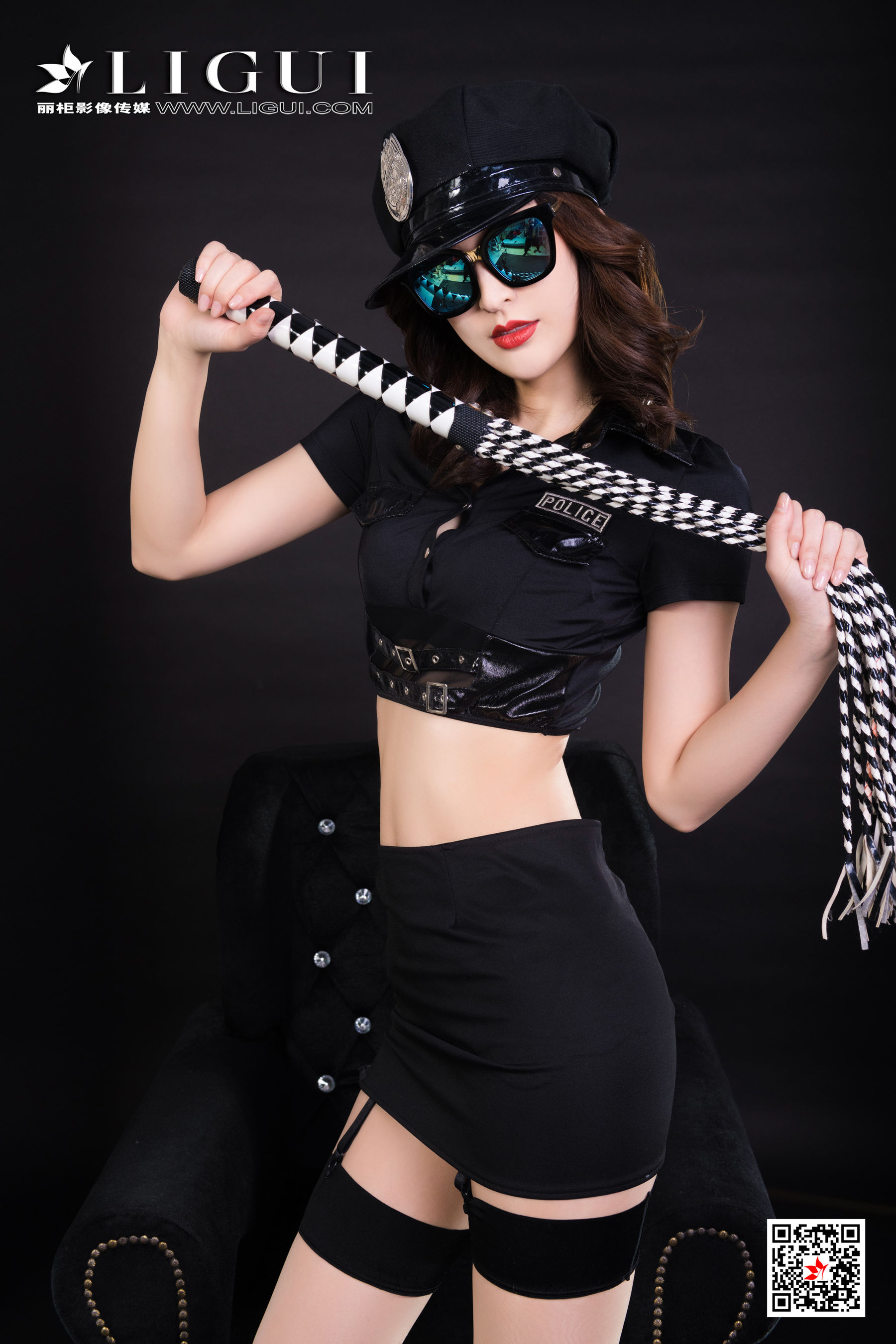 [丽柜Ligui] 雪糕 《香丝霸王花》 丝足写真第23张