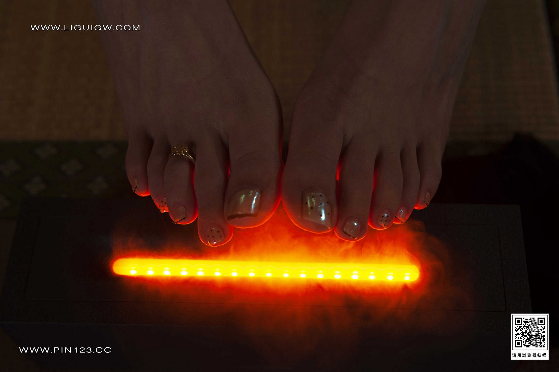 [Ligui丽柜] 2023.11.27《唇享欲足》甜甜第15张