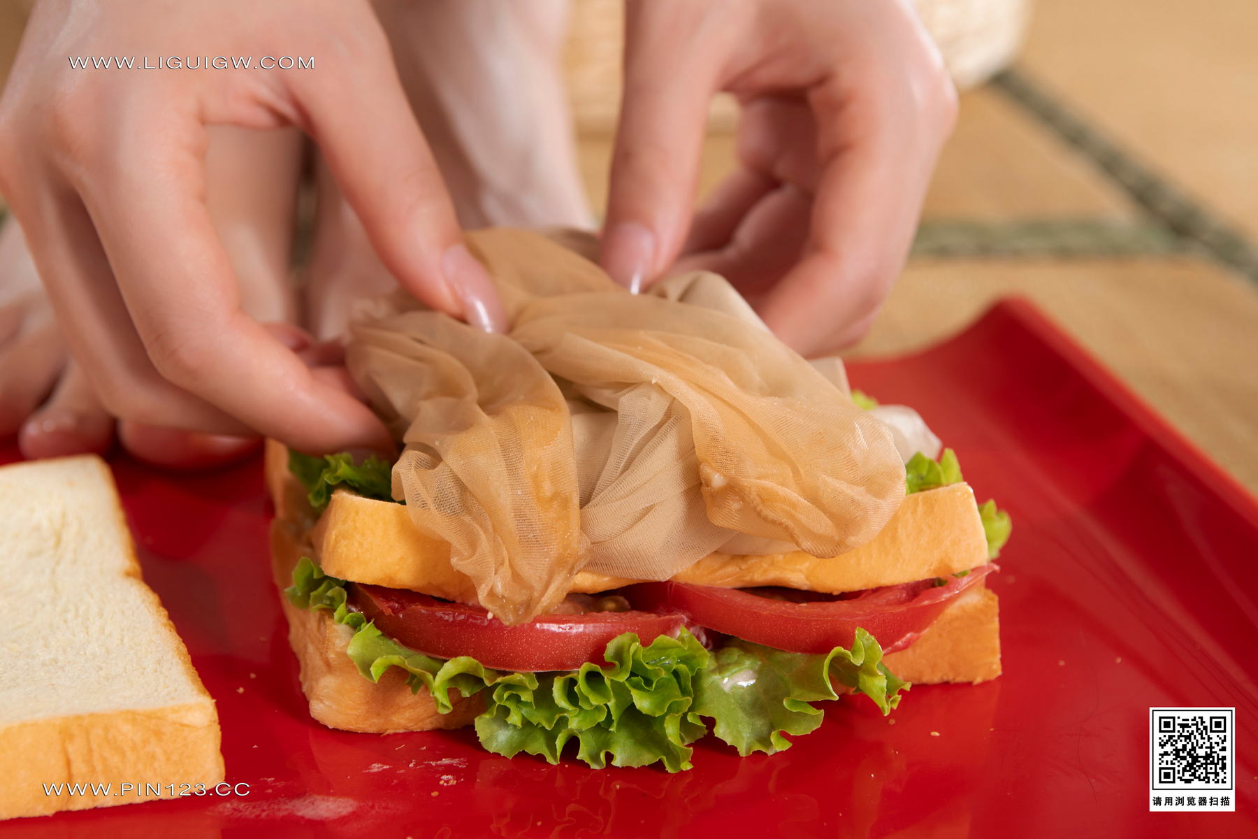 [Ligui丽柜] 2024.08.05《香足三明治》甜甜第5张