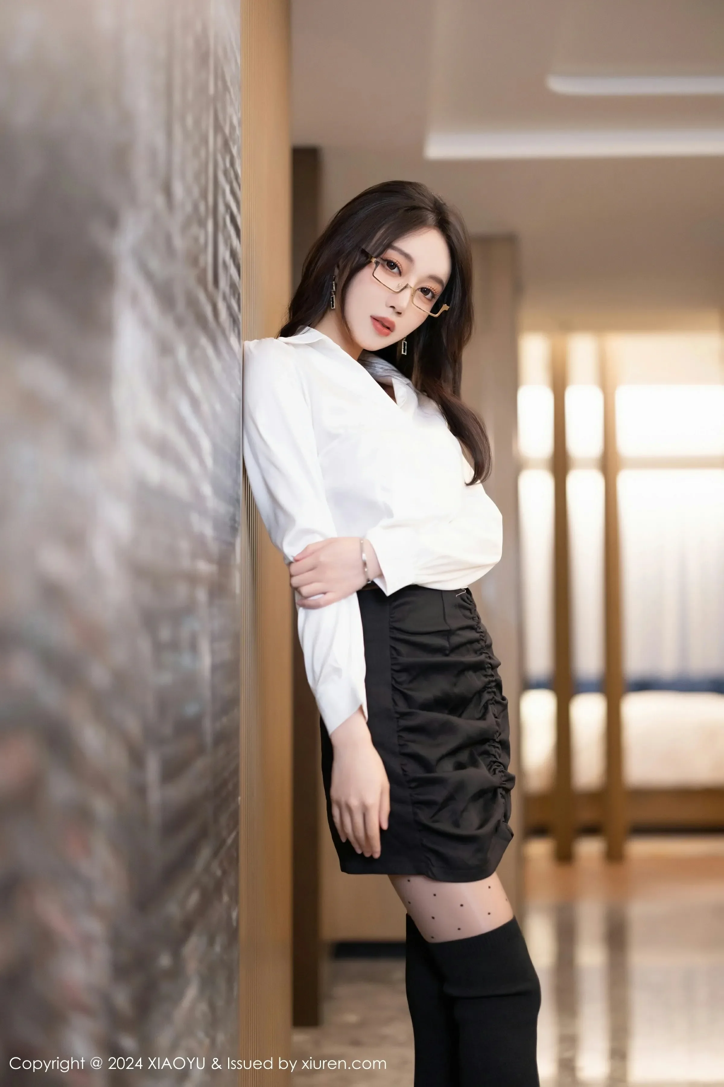  语画界 VOL.1234 玥儿玥 [82P]第2张