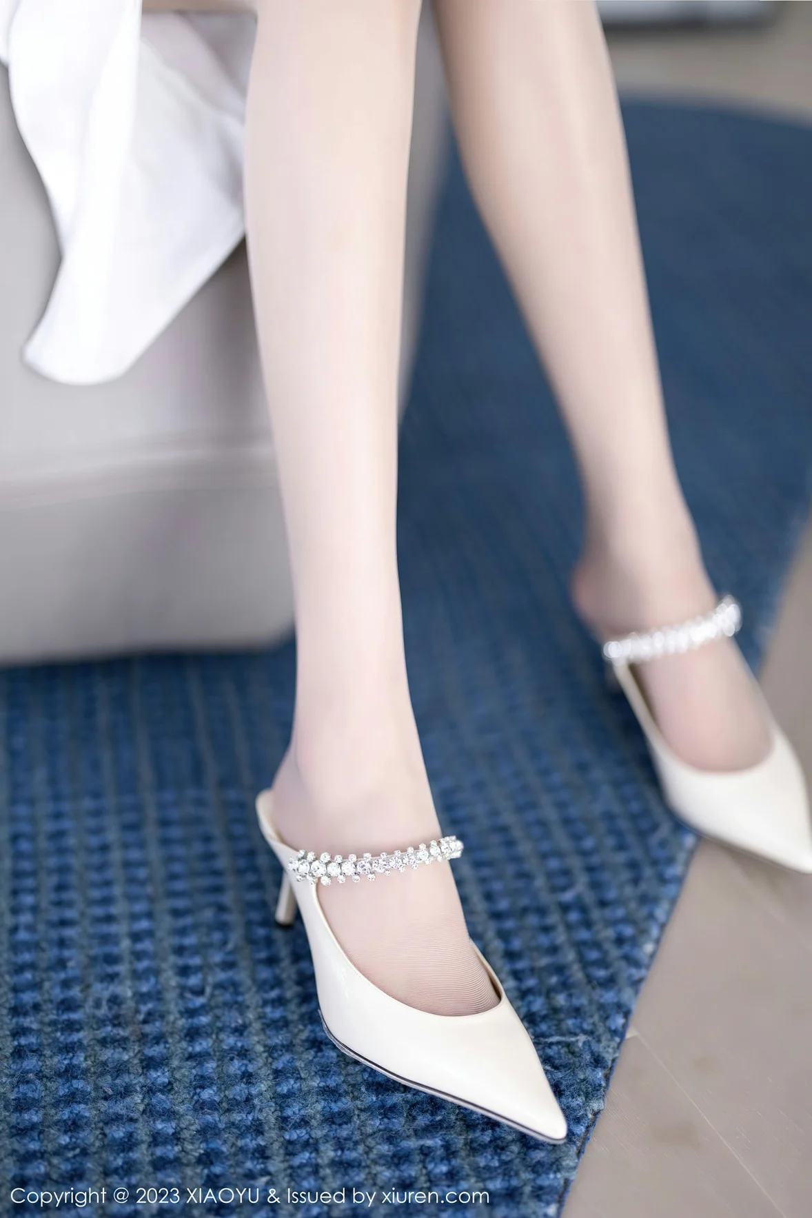  XIAOYU 语画界 Vol.1050 程程程 红色薄纱布兜性感私房 [89P]第6张