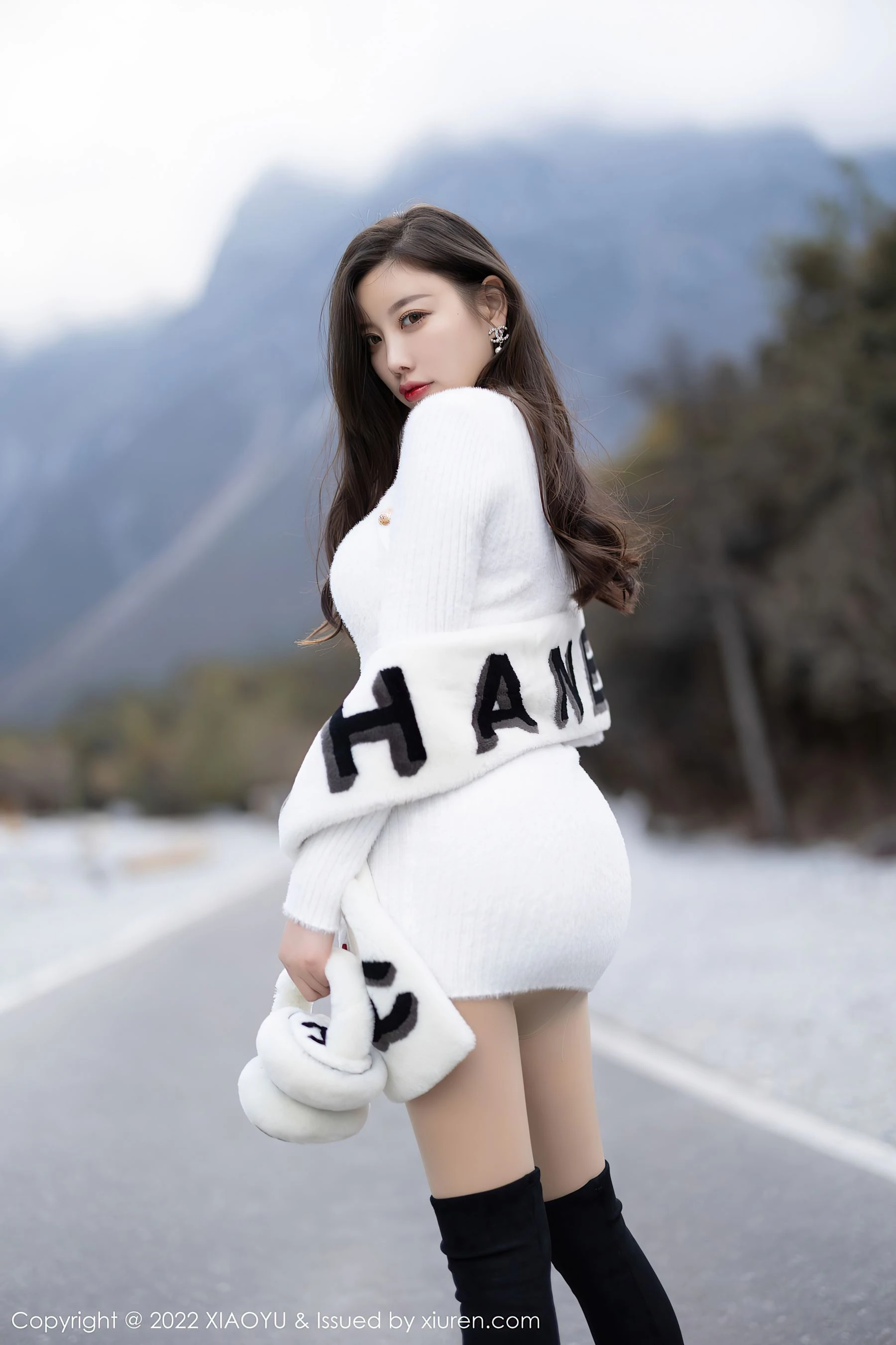 语画界 VOL.758 杨晨晨Yome 女神丽江外拍写真第31张