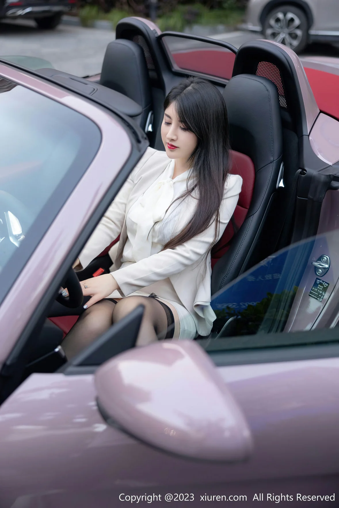  XiuRen 秀人 No.6879 诗诗kiki 魅惑黑丝性感写真 [80P]第3张